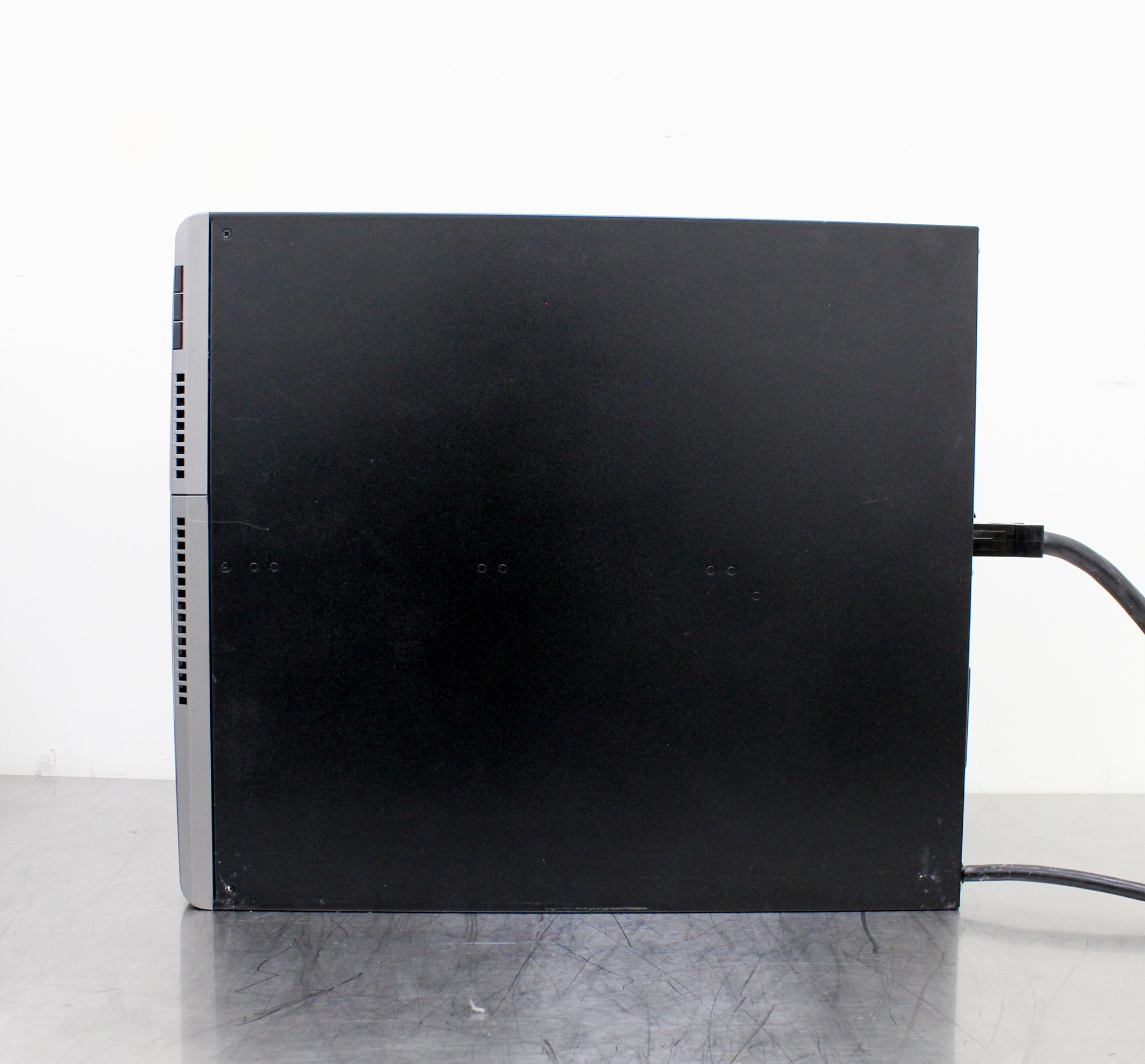 AMETEK Sinergy III ACDEF2000-11 UPS 1800W 120V 60Hz Double Conversion