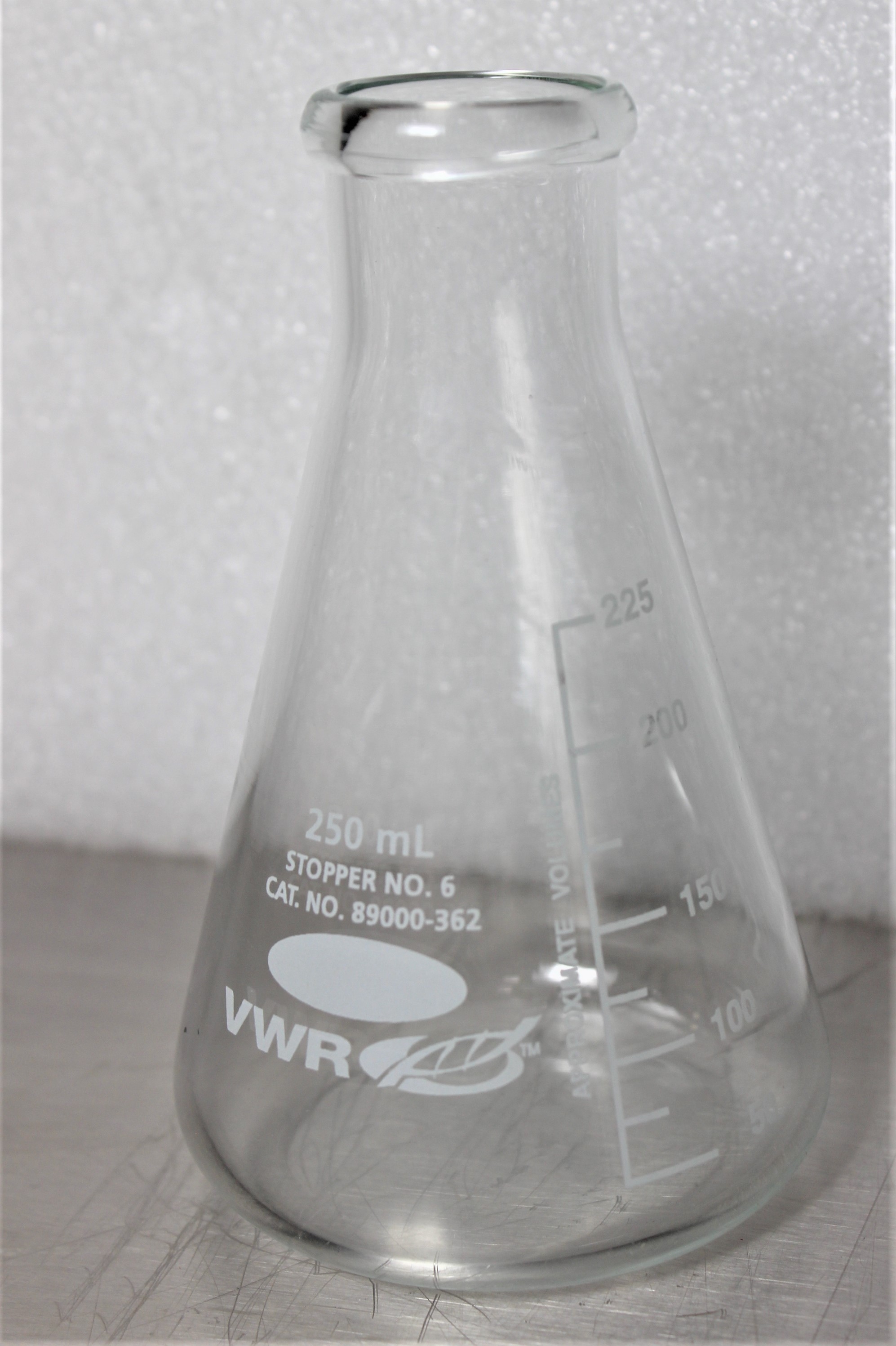 VWR Erlenmeter Flasks 10536-914 Lab Flasks 250mL Borosilicate Glass