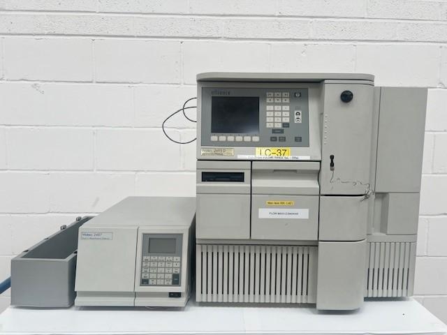 Waters 2487 & 2695D HPLC System with Dual Absorbance Detector