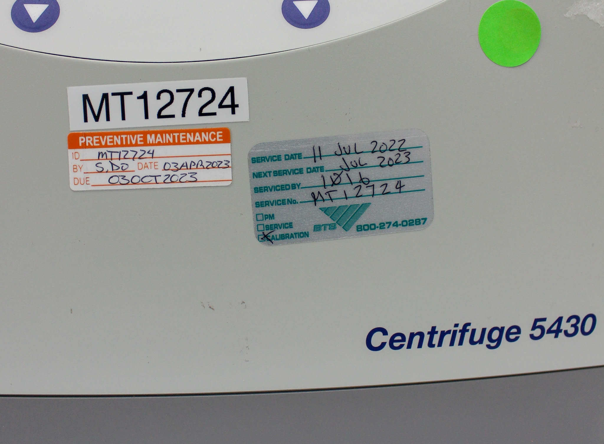 Eppendorf 5430 Centrifuge, High-Speed Microcentrifuge, 17,500 RPM