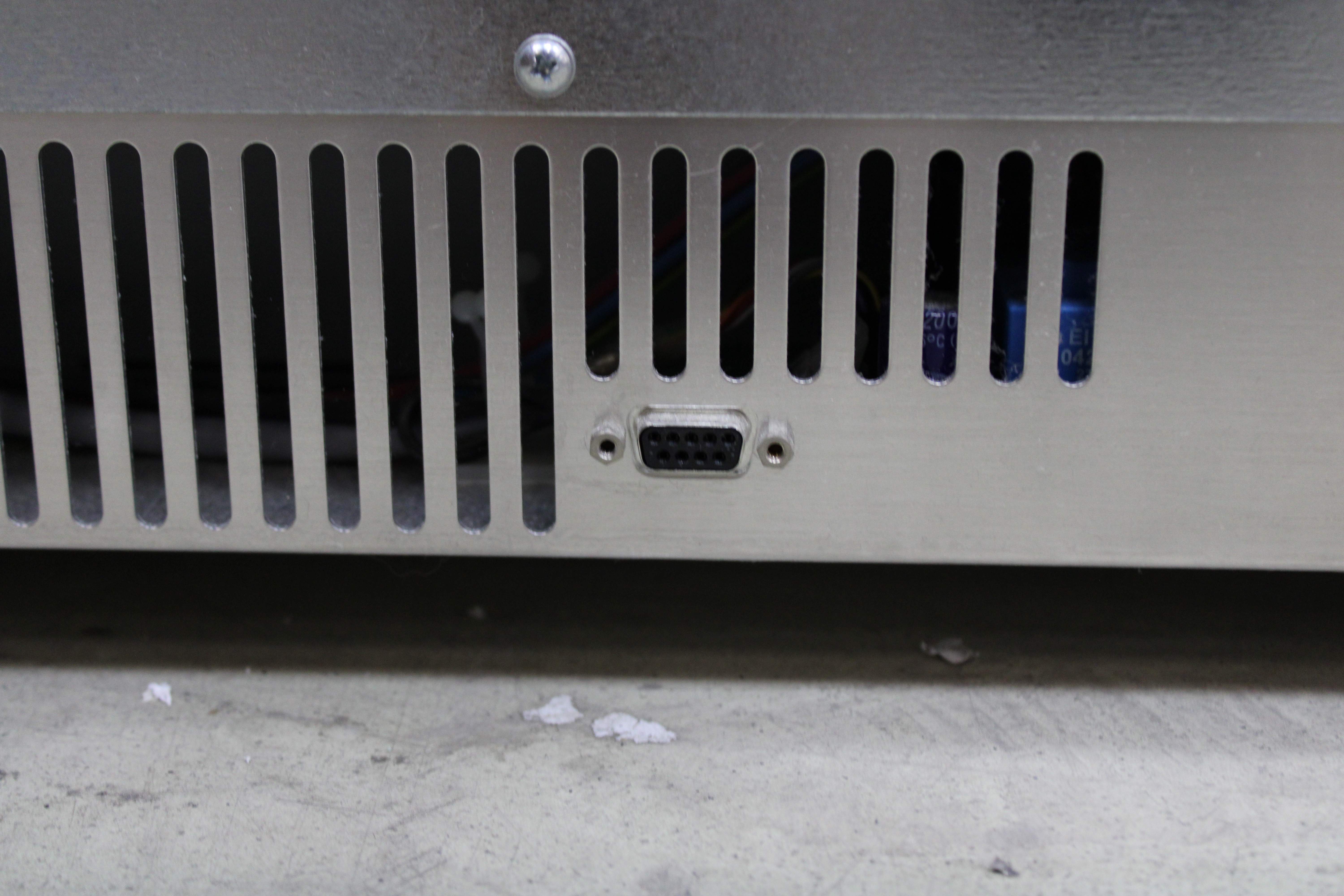 Kendro B12 Lab Incubator Ambient +5 to +70C 131L with 3 Shelves