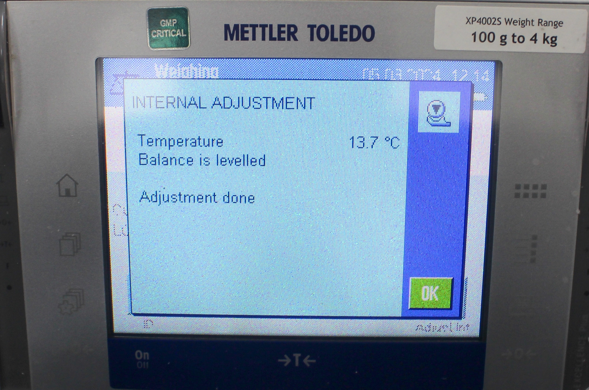 Mettler Toledo XP4002S Precision Balance 4100g x 0.01g Top Load