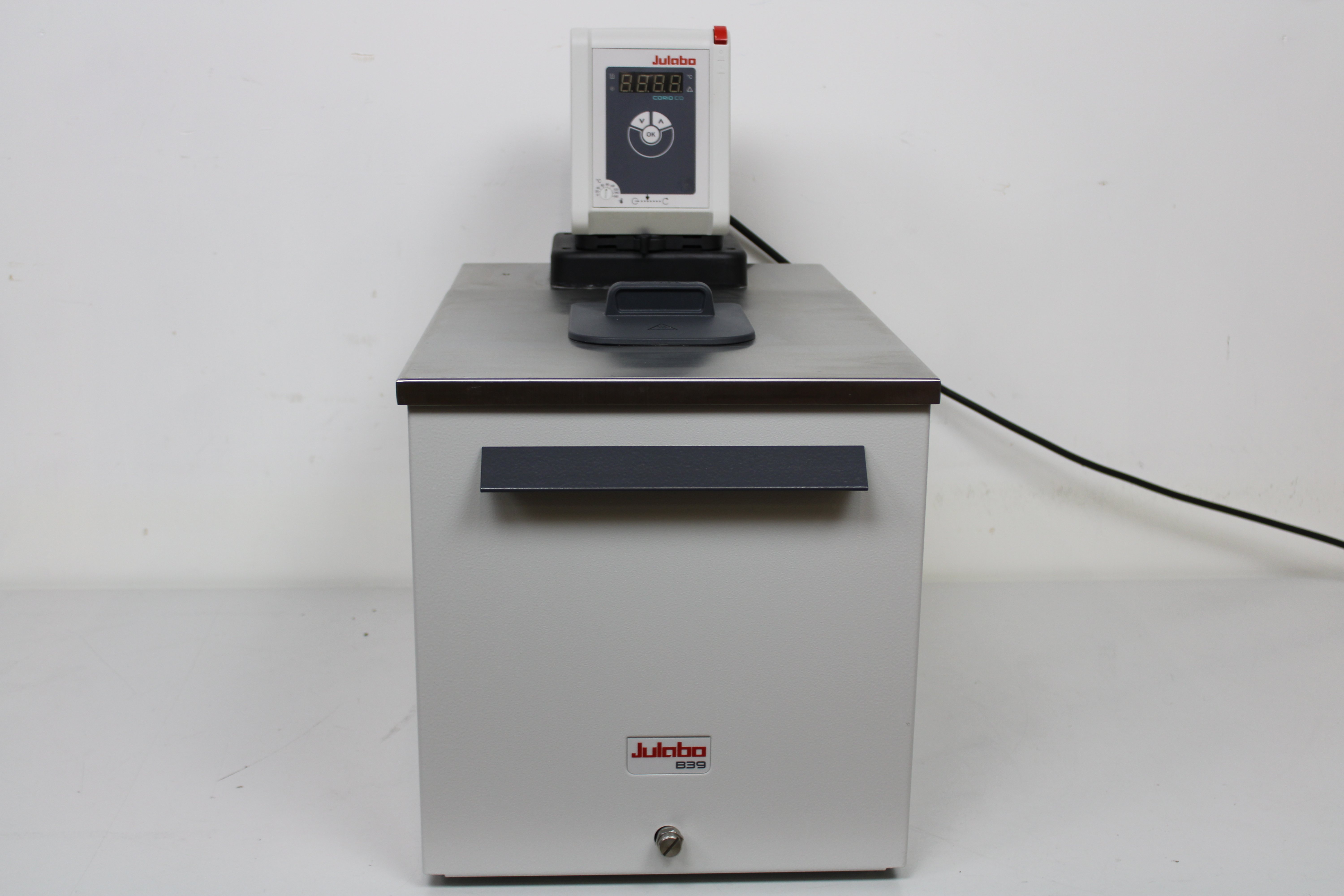 Julabo CORIO CD-B39 Heating Circulator Water Bath SS Quiet Display 120V/220V