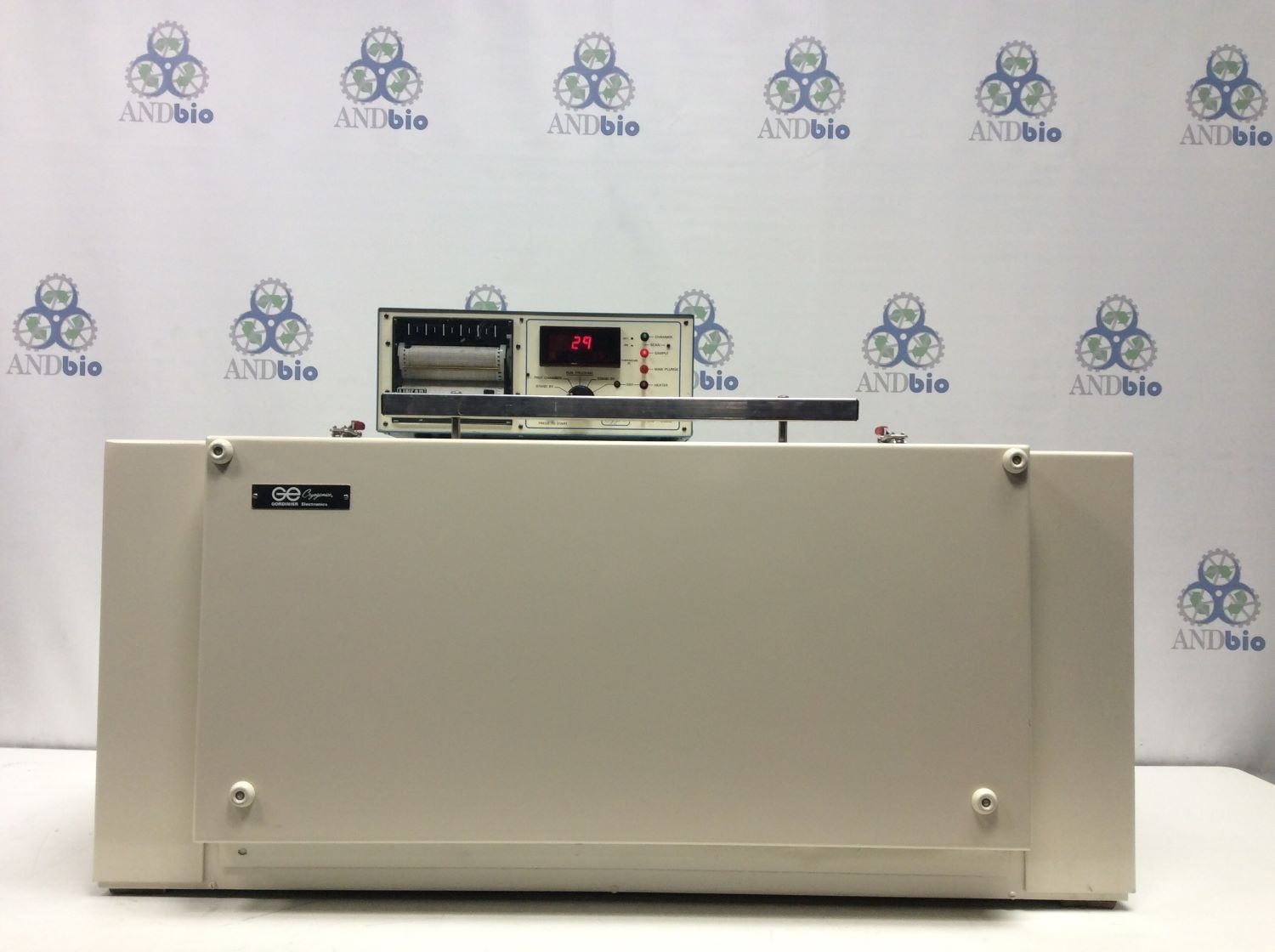 Gordinier Spec Cryogenic Chamber - Chamber with Control Box, Anodized Aluminum