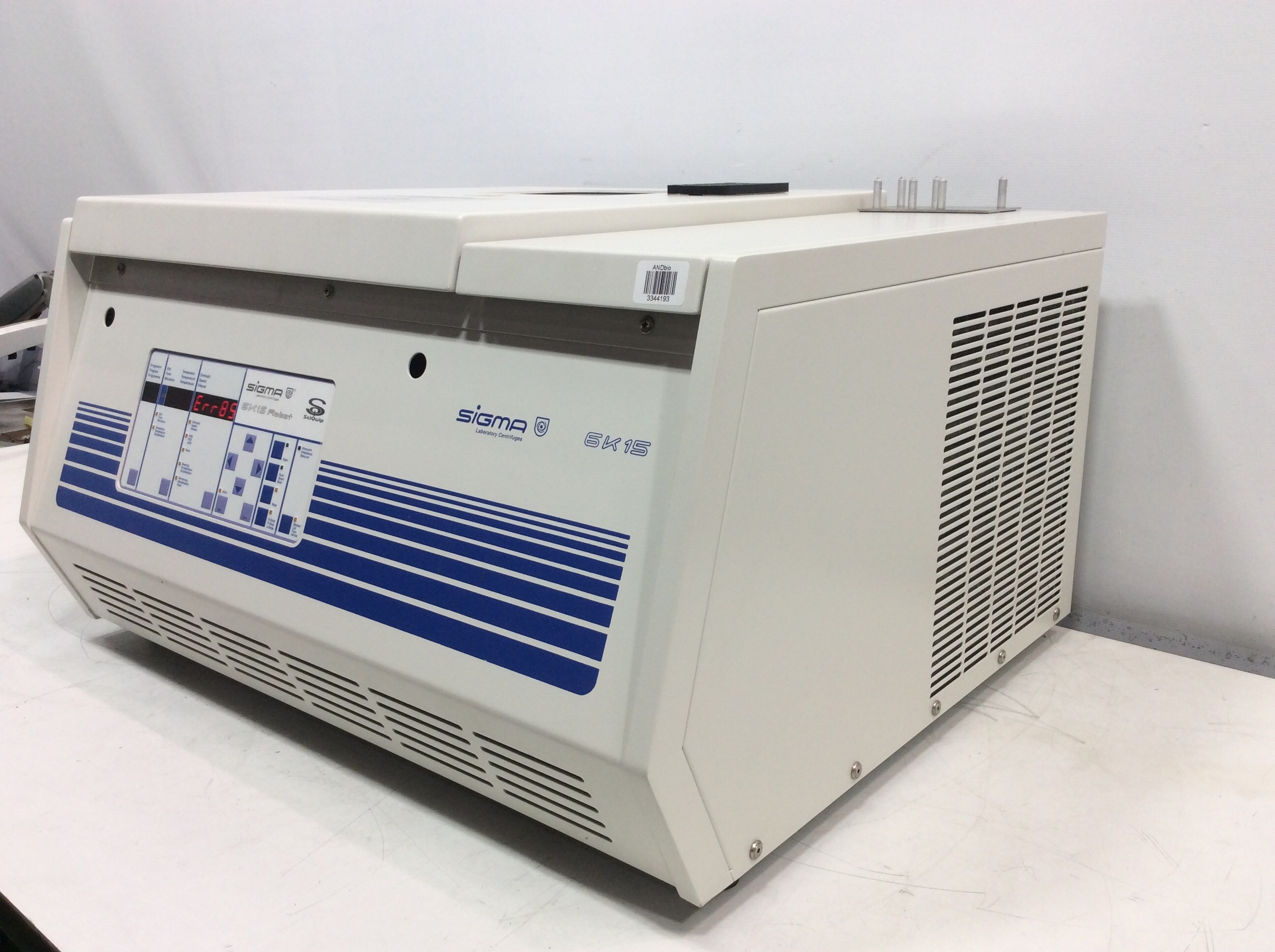 Sigma 6K15 Robot Benchtop Centrifuge 6x500ml -10-40C 15000RPM