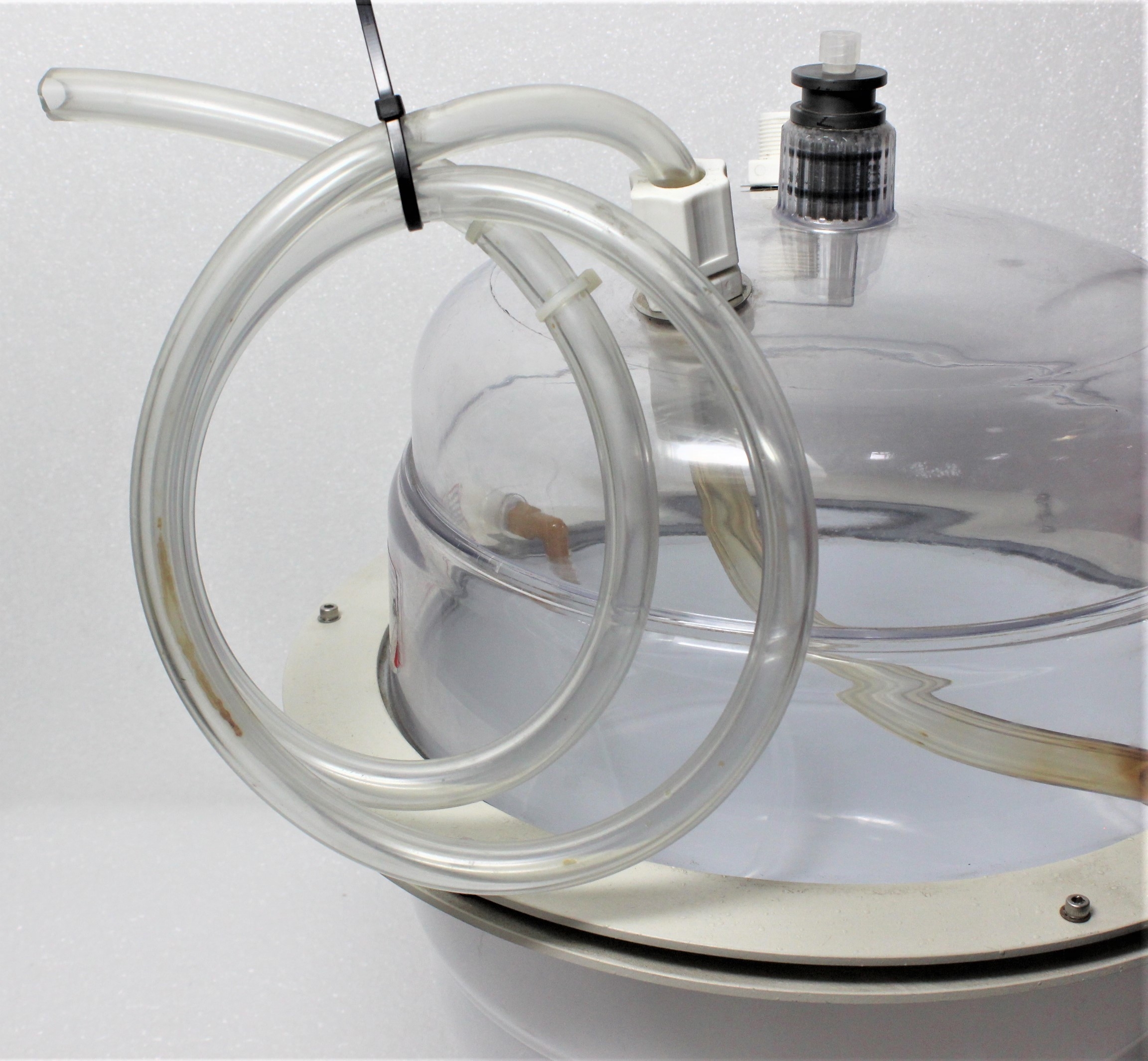 Bel-Art Products Desiccator Polycarbonate 12 Lab Equipment Inlets Used