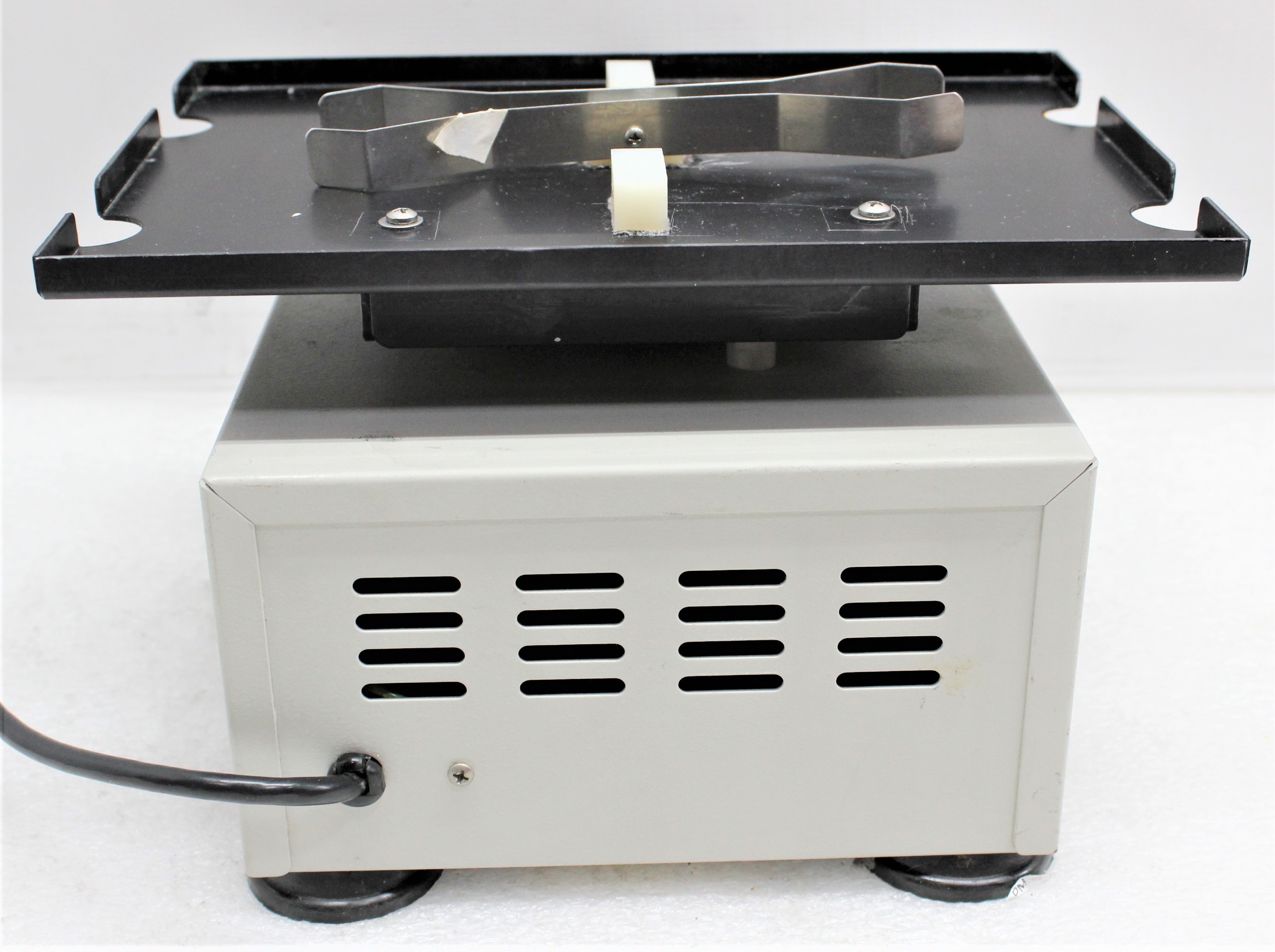 Lab-Line 4625 Titer Plate Shaker - Reliable for Virology, Immunology Use