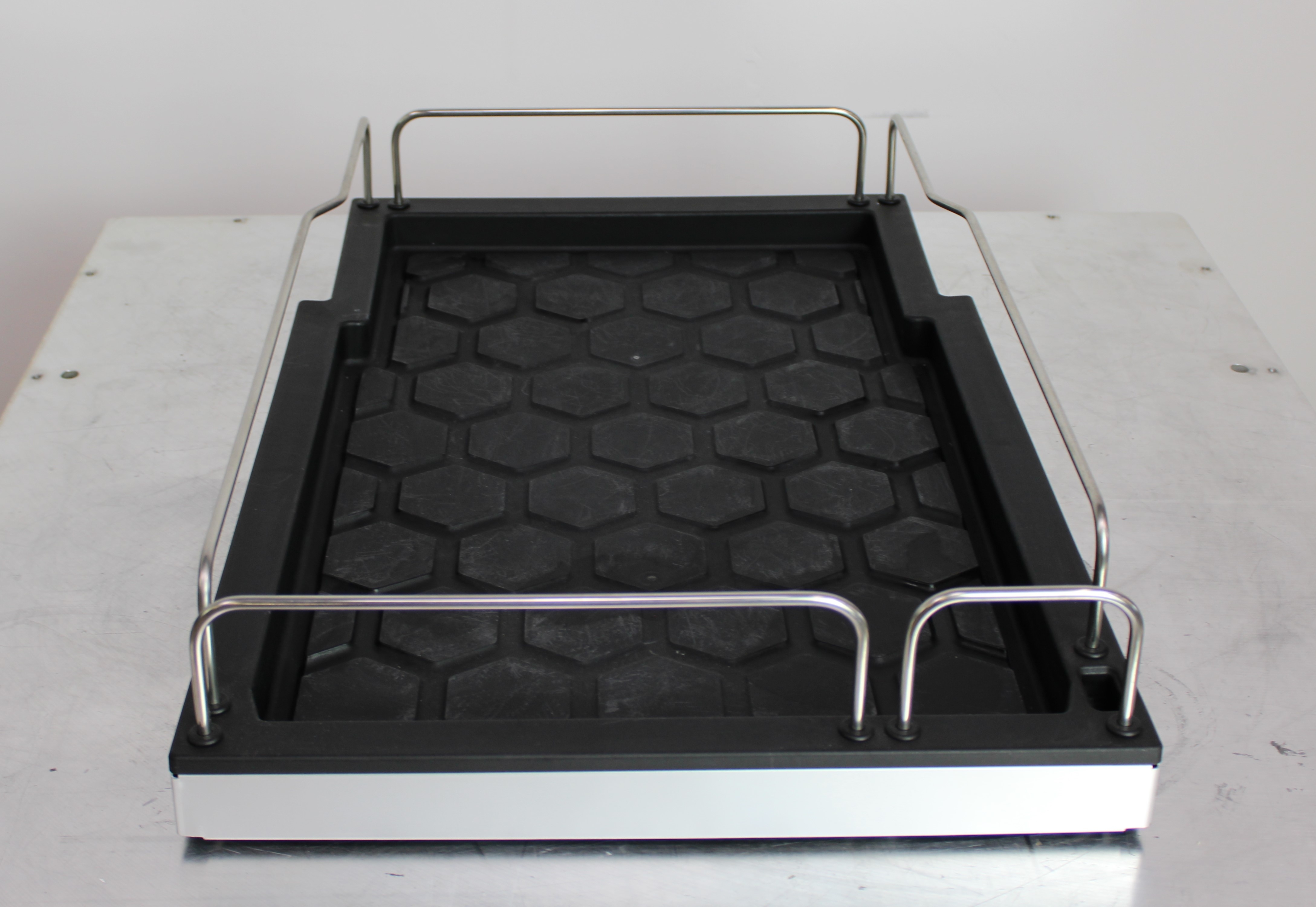 Thermo Vanquish HPLC System Solvent Rack Robust Used High Capacity Unit