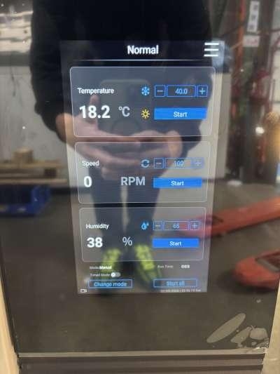 Thermo Intellistack Incubator Shaker for Laboratory Use - Excellent Condition