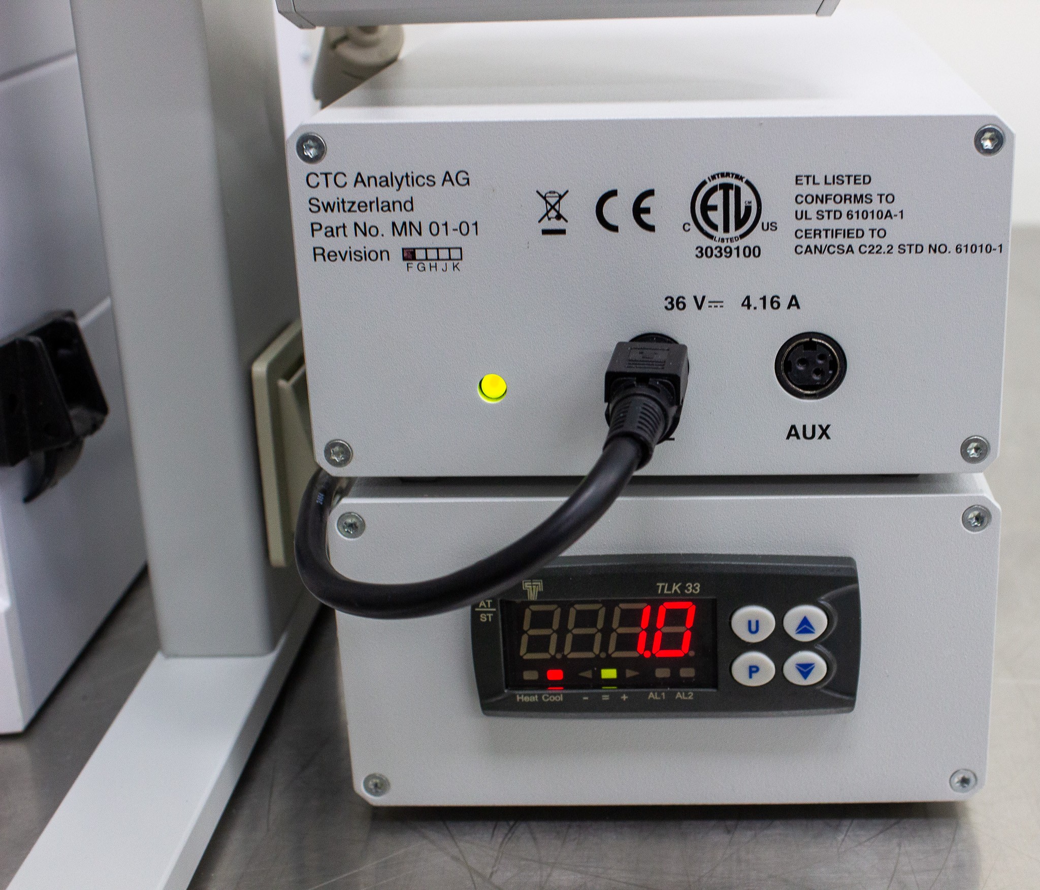 Thermo Accela HPLC/UHPLC System with PDA Detector and Autosampler 1250 bar