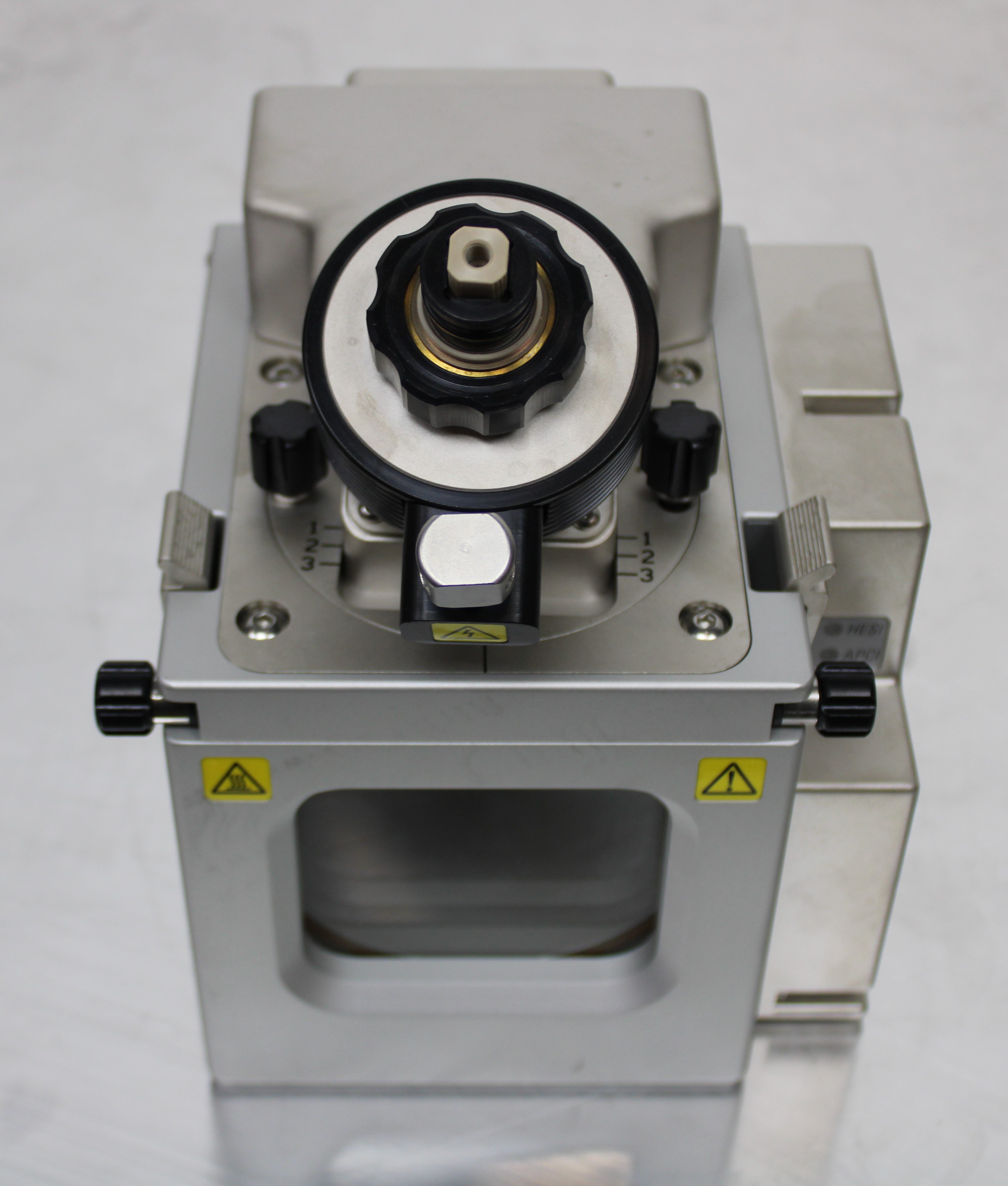 D.I.S Model 80100-62050 Mass Spec Housing for Lab Use Good Condition