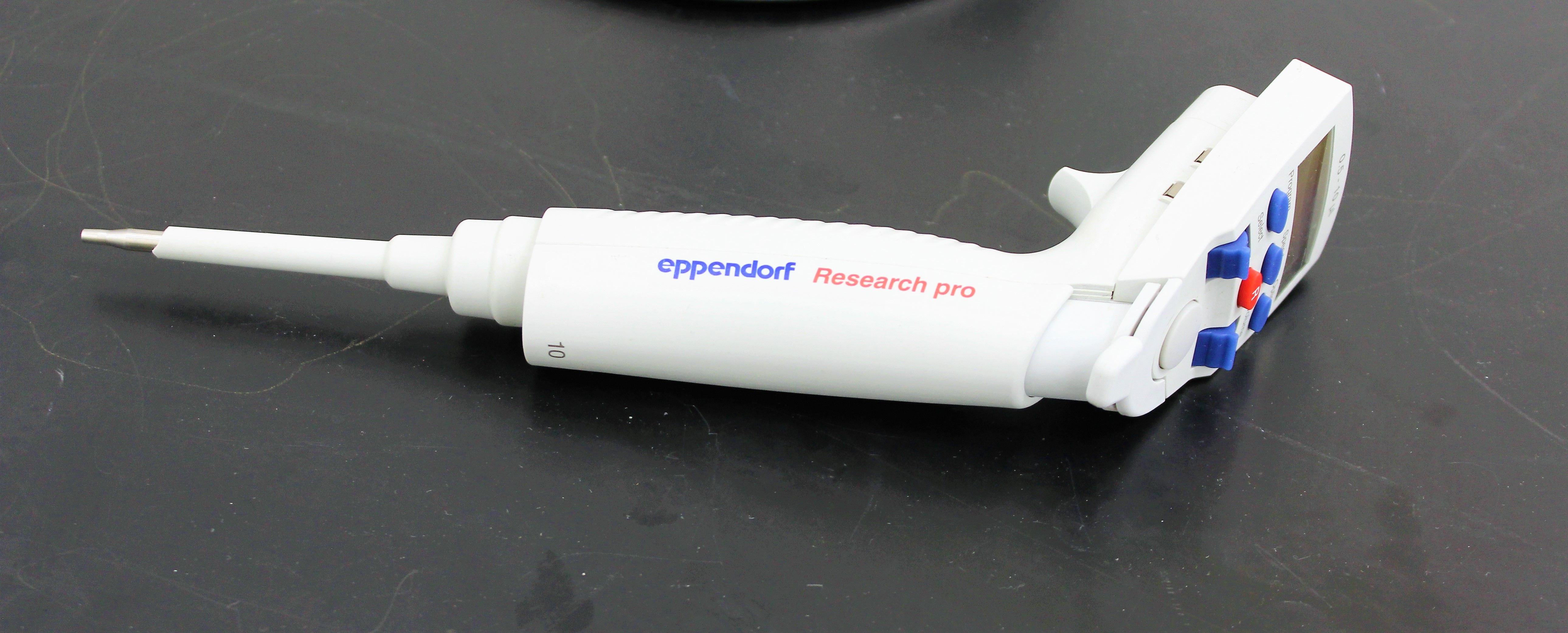 Eppendorf Research Pro Digital Pipette Adjustable 0.5-10ul, Includes Adapter