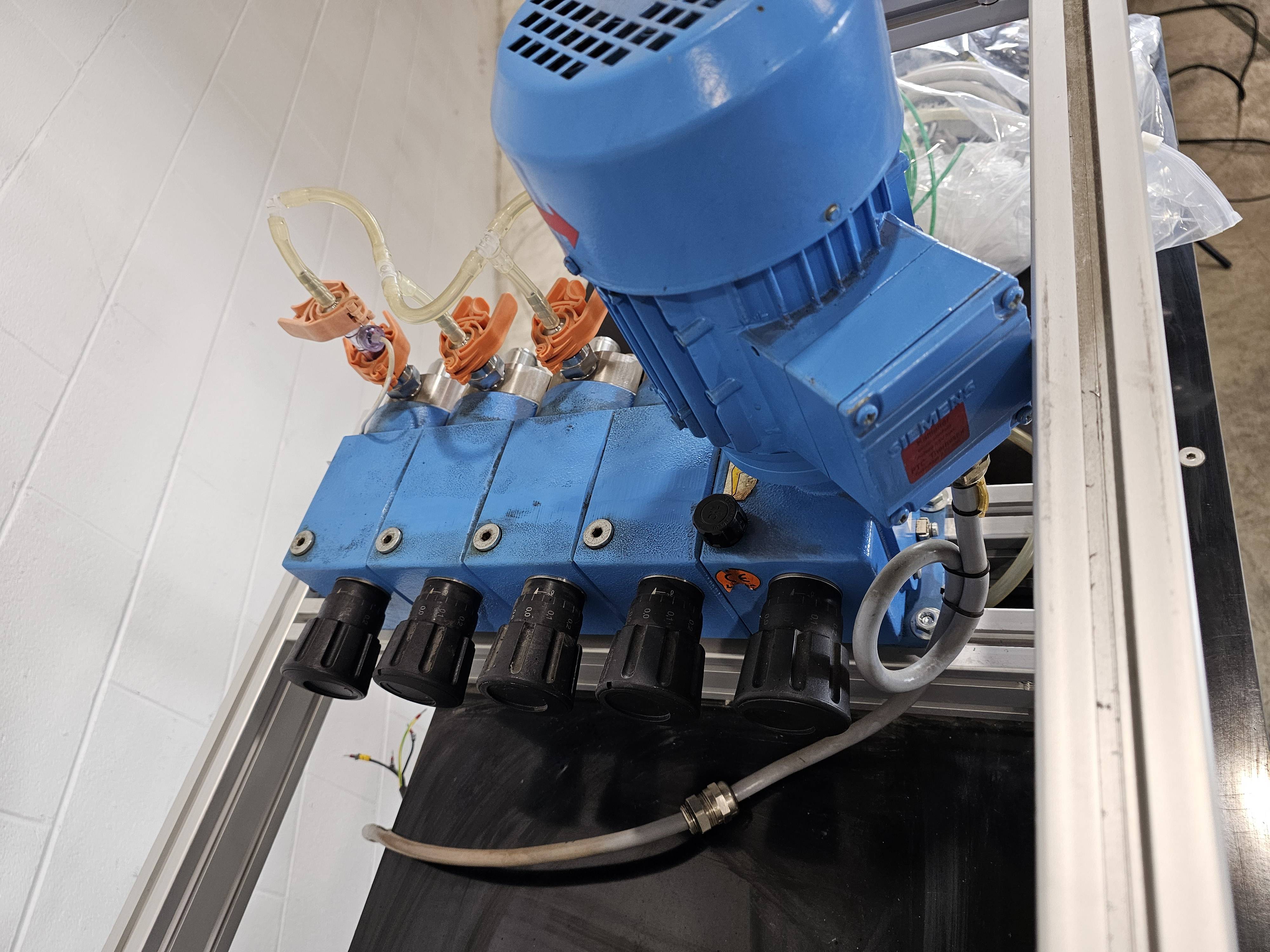 Thermo UltiMate 3000 HPLC System Reliable Analytical Performance