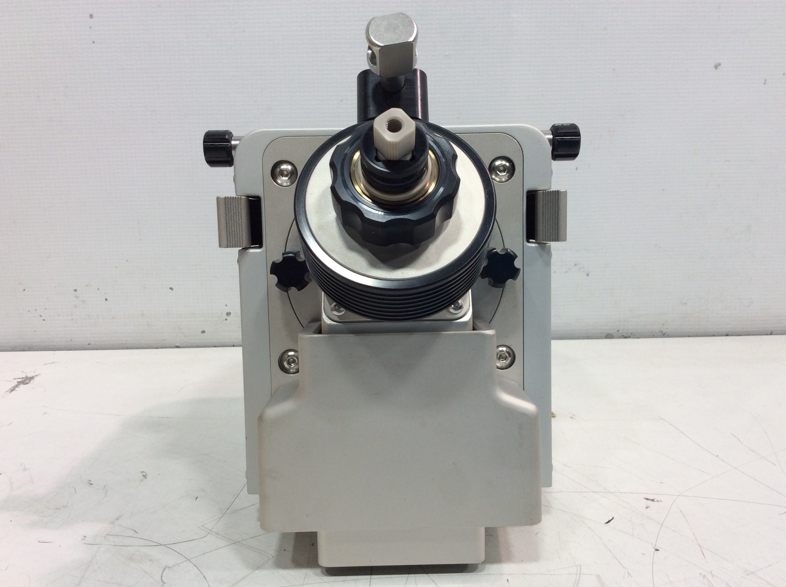 KQ Source Combi Nozzel Multi-Axis Mass Spectrometry Source 13.0lb USA