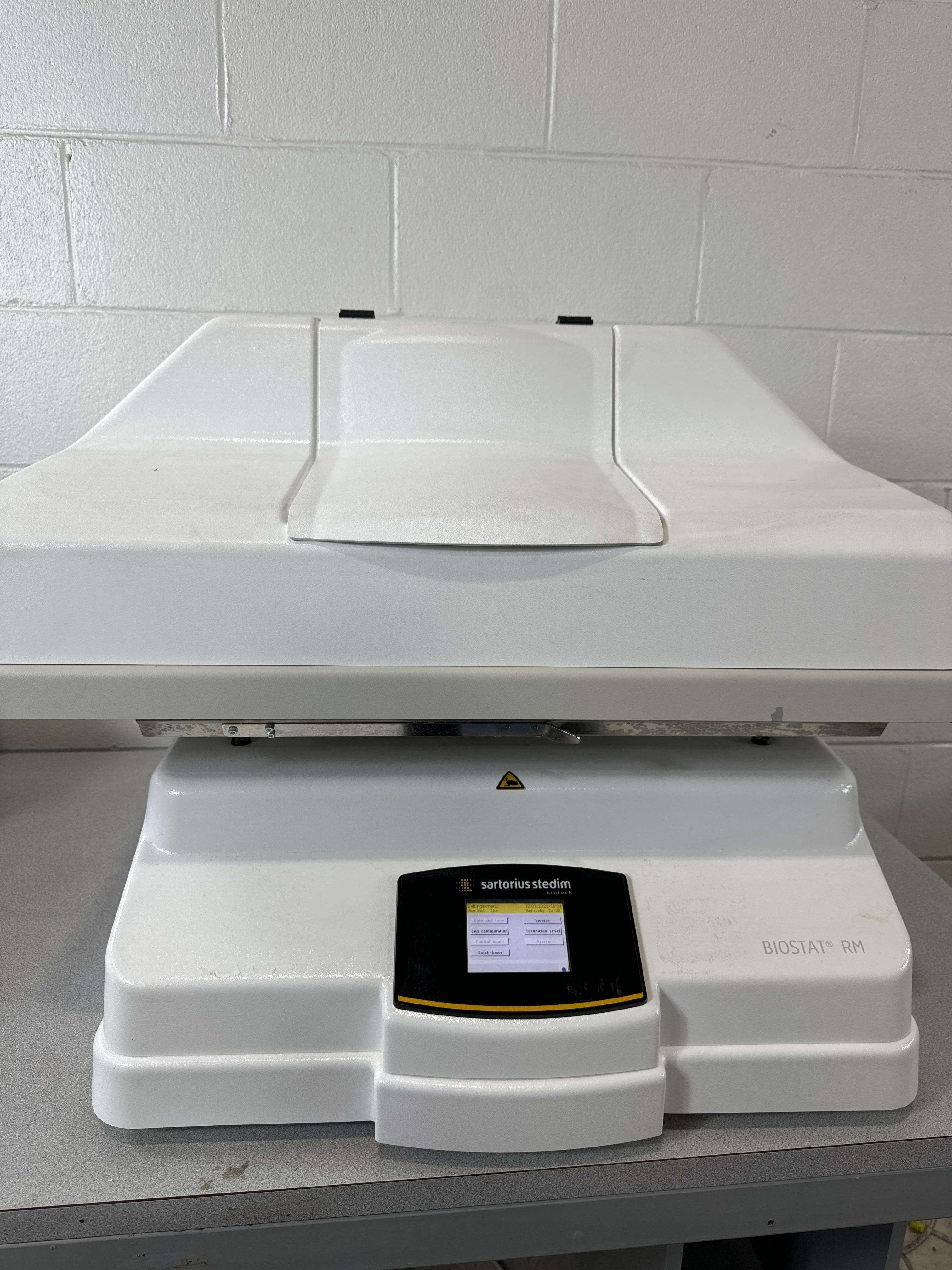 Sartorius Stedim Biostat Rm 20/50 Bioreactor Cultivation System 20L/50L