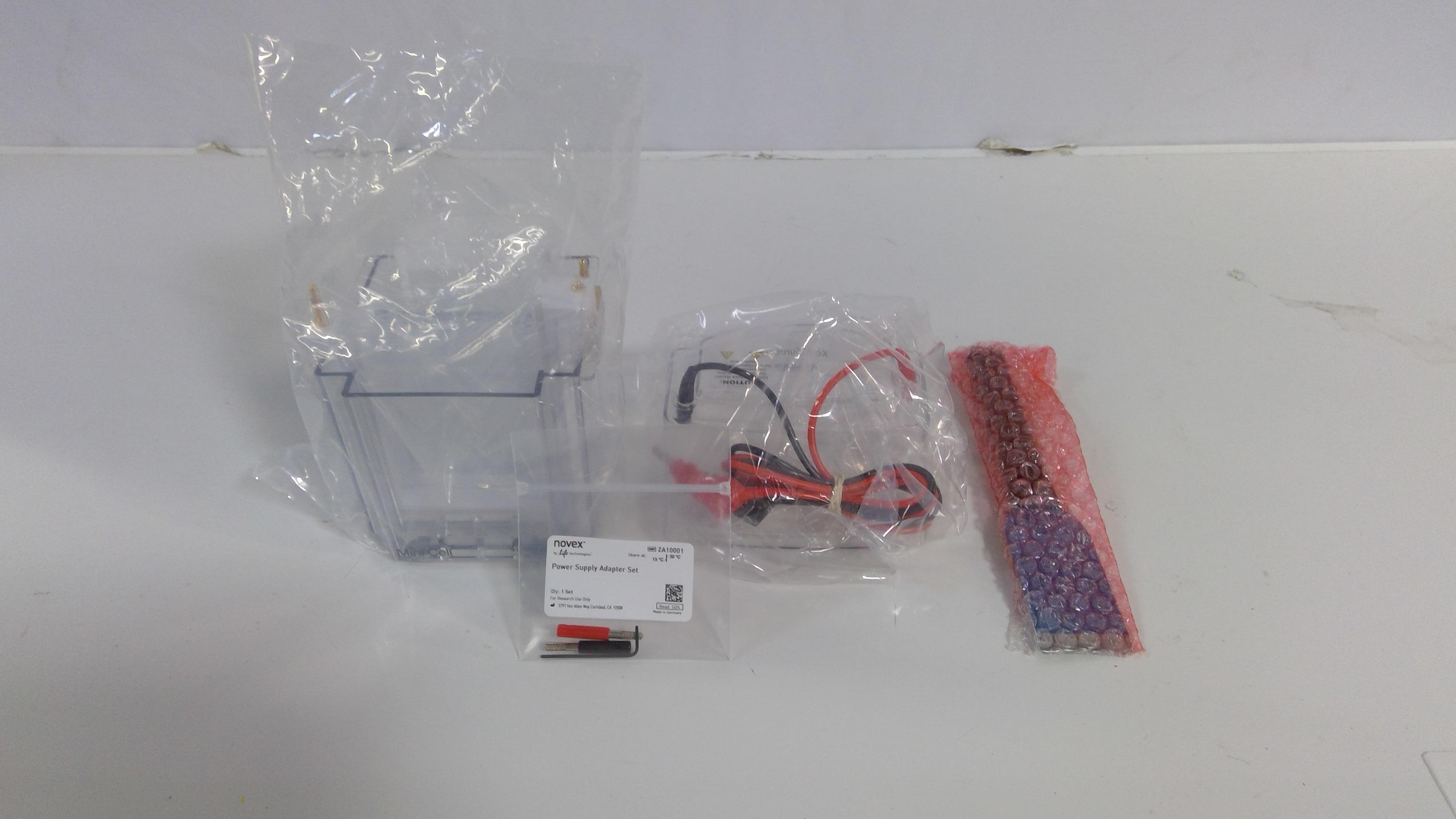 Invitrogen EI0001 Electrophoresis System for Protein Gel Analysis