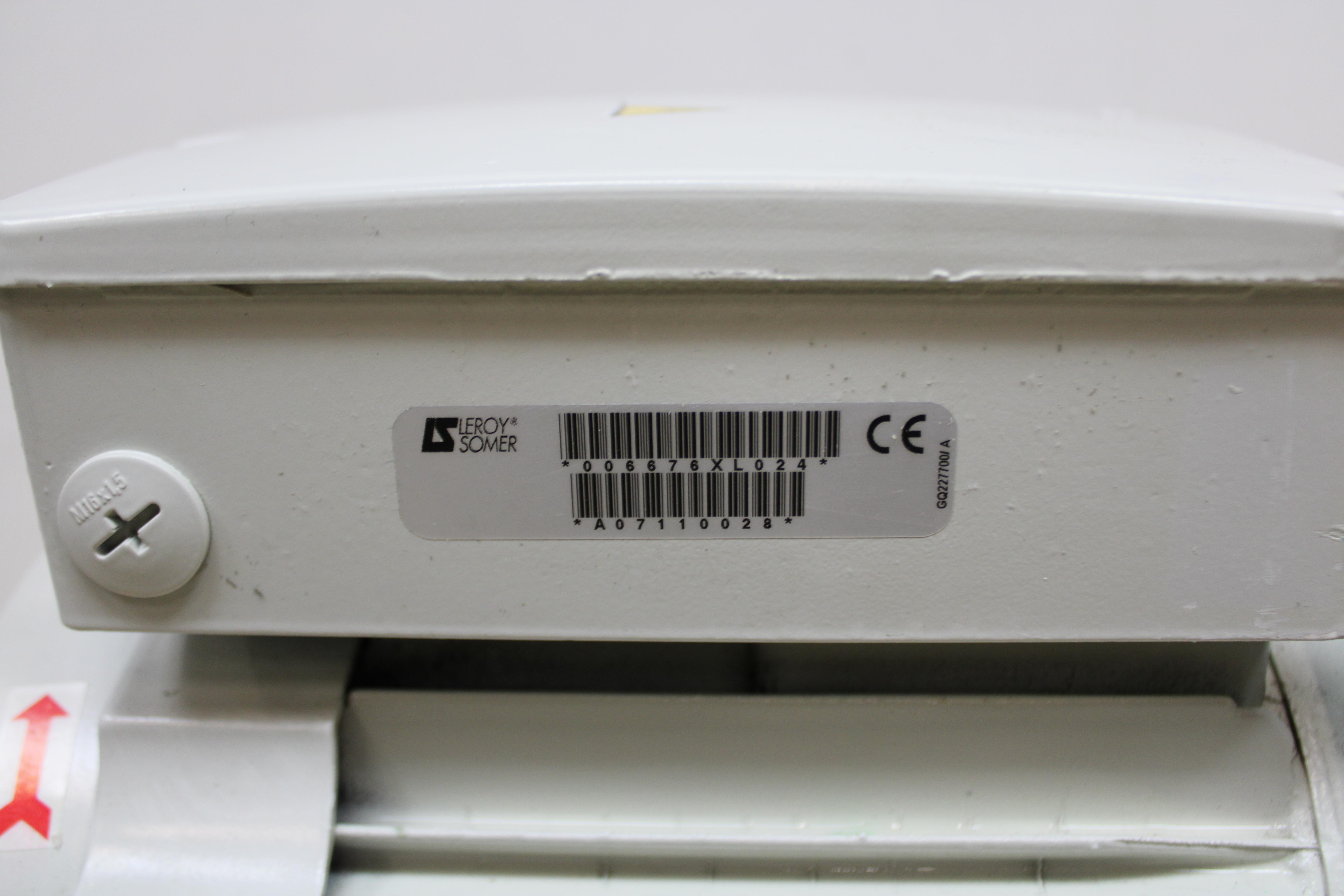 Edwards E2M30 Vacuum Pump Rotary Vane 11.4 cfm 1 Torr For Lab Gas Analysis