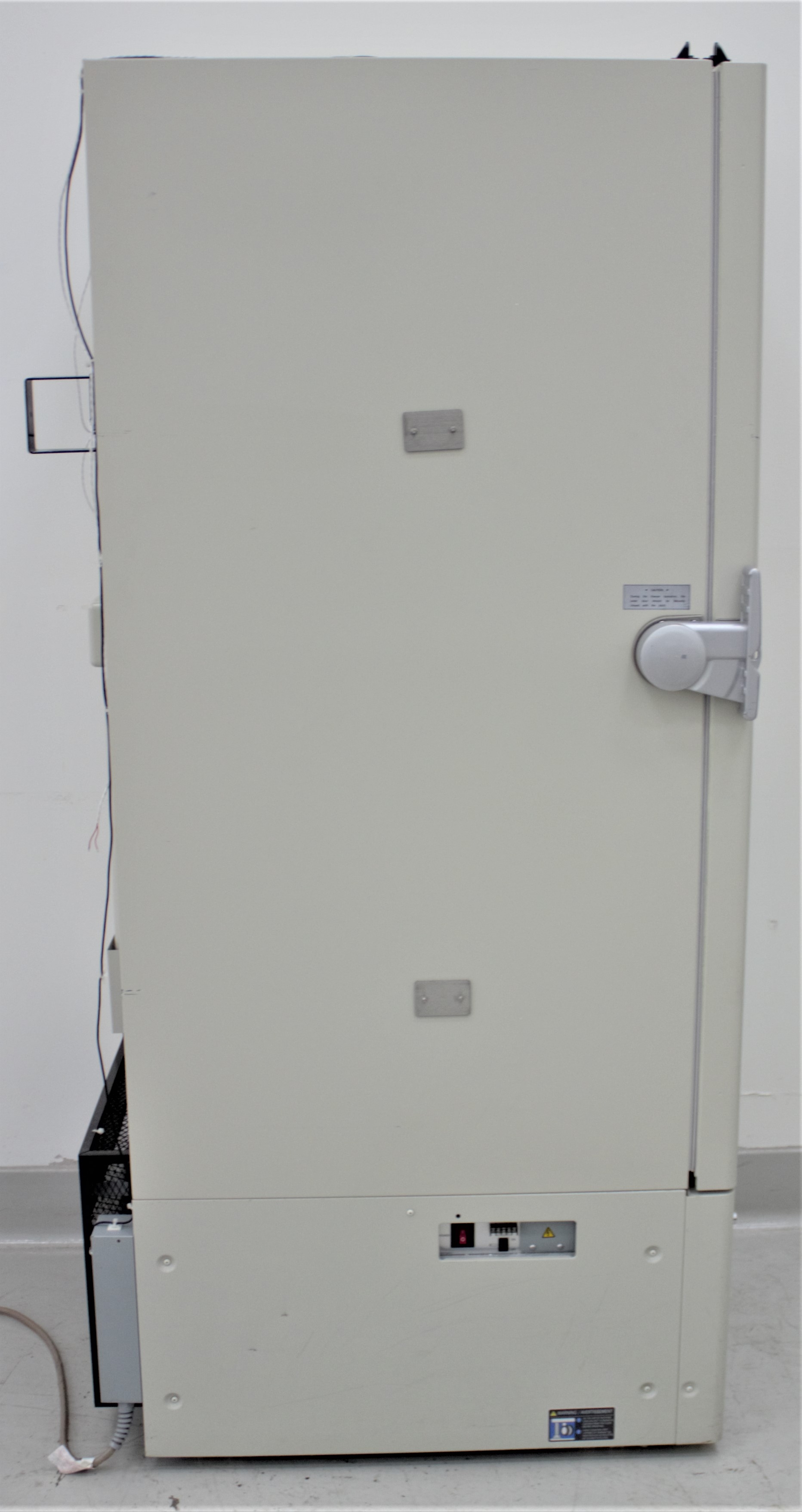 Sanyo MDF-U52VAT Ultra Low Freezer -86C Storage Solution