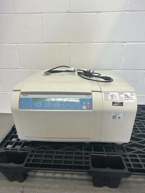 Thermo Sorvall ST 16R Centrifuge 1.6L Capacity Used Spacious Operation