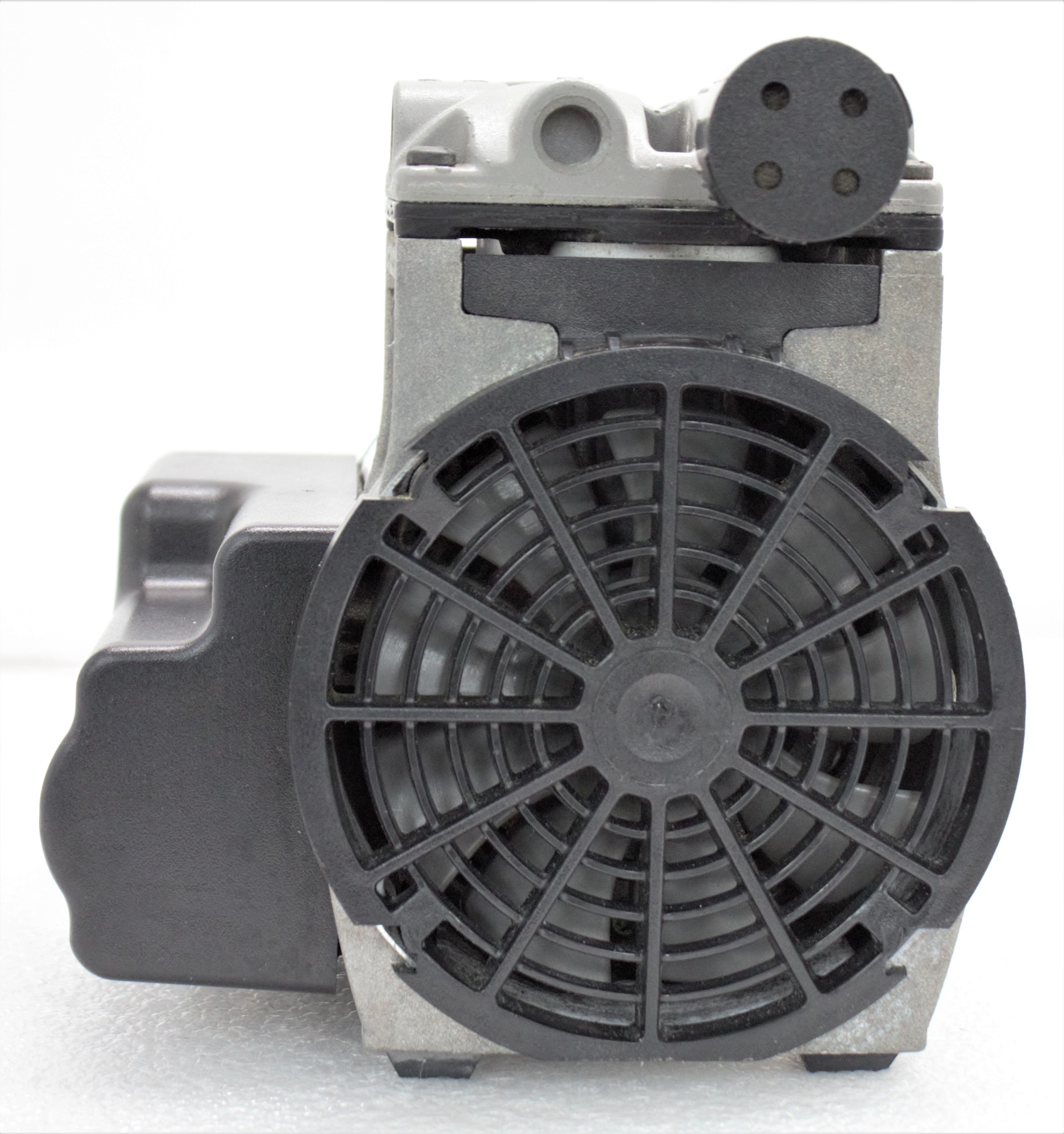 Thomas 7100562 Piston Vacuum Pump 2.7 CFM Oil-less Stainless Valves
