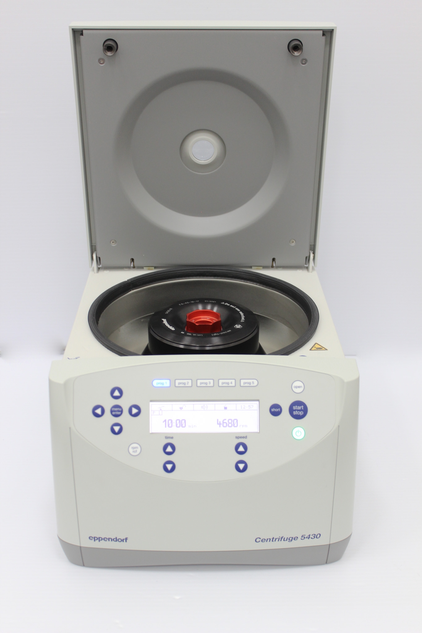 Eppendorf 5430 Centrifuge, High-Speed Microcentrifuge, 17,500 RPM