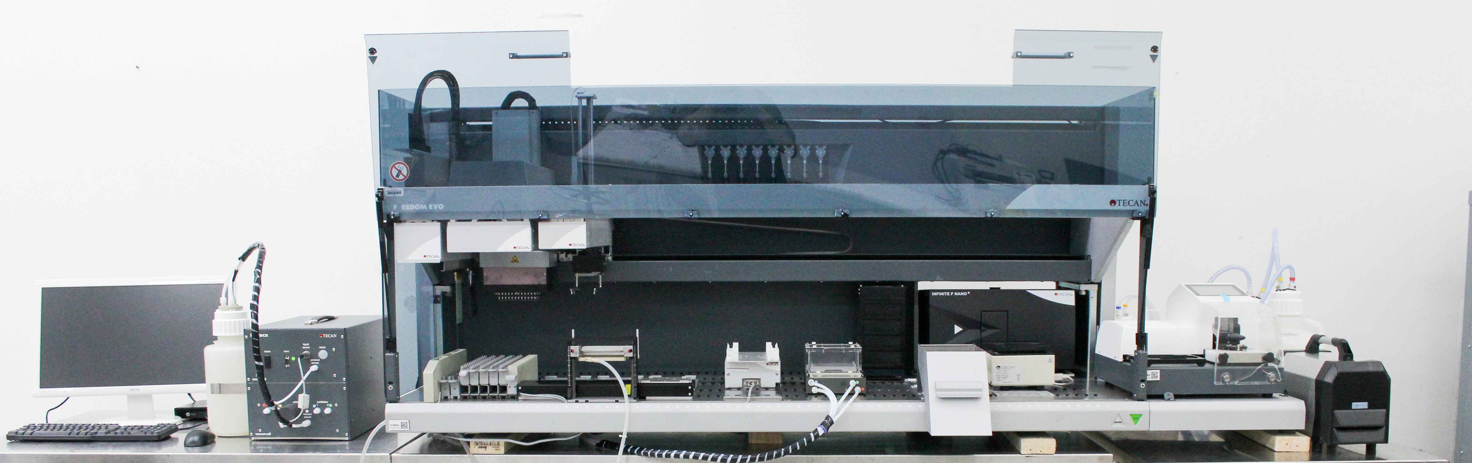 TECAN Freedom Evo-2 200 Automated Liquid Handler Includes Computer/Software