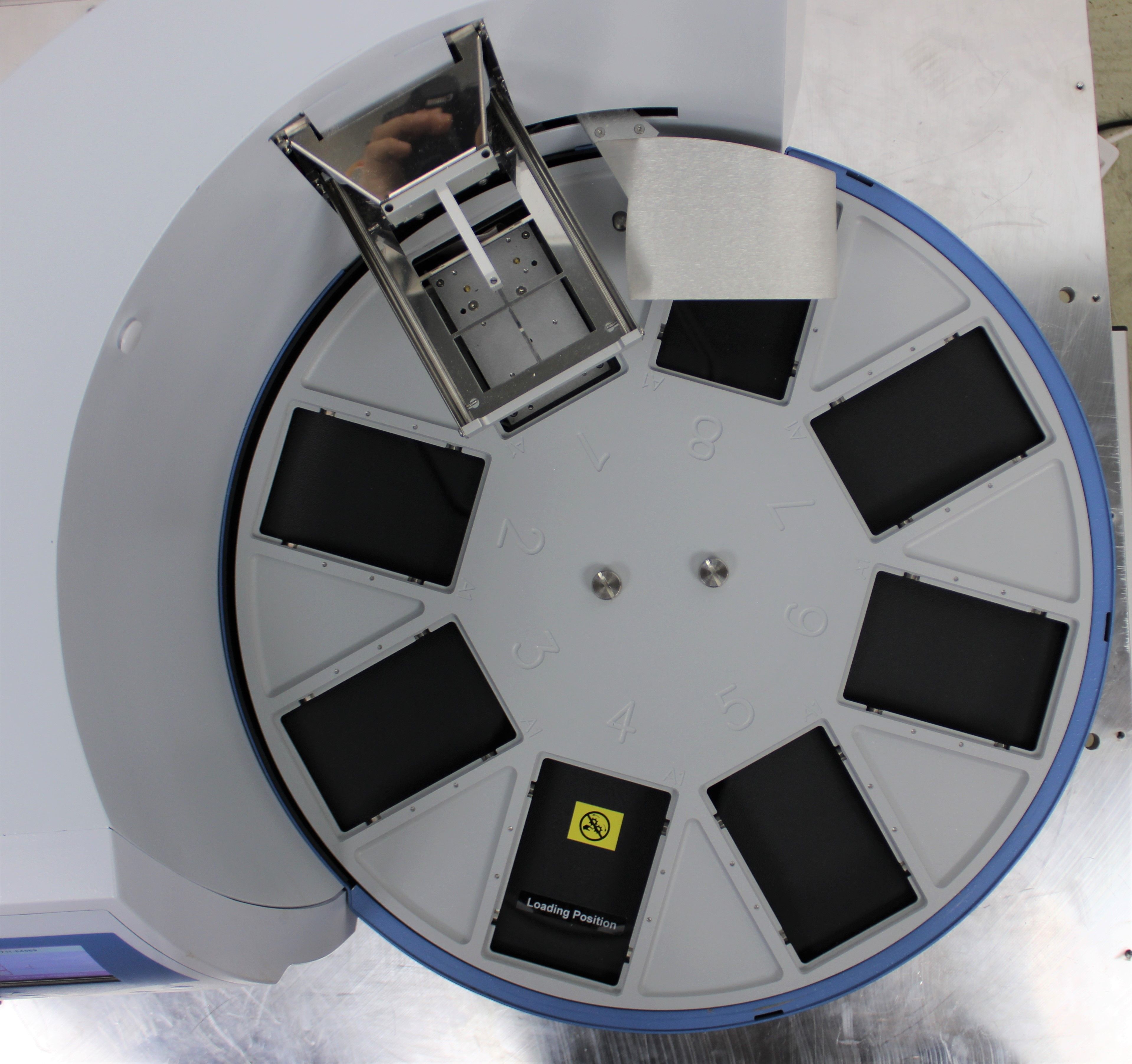 Ion Torrent Personal Genome Machine 7467 DNA Sequencer High Throughput