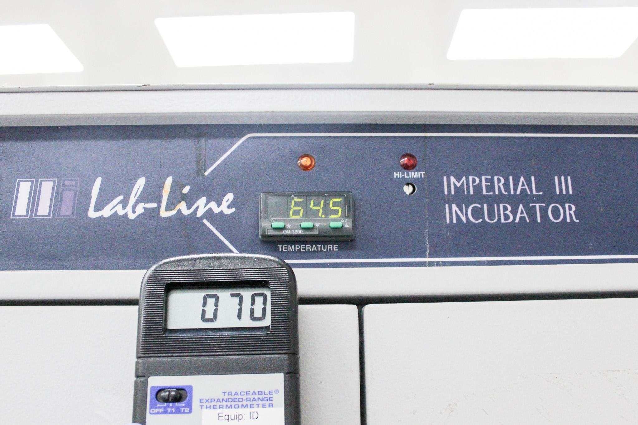 Barnstead Lab-Line 310 Incubator General Radiant Heat 11.2 cu.ft 5C to 65C