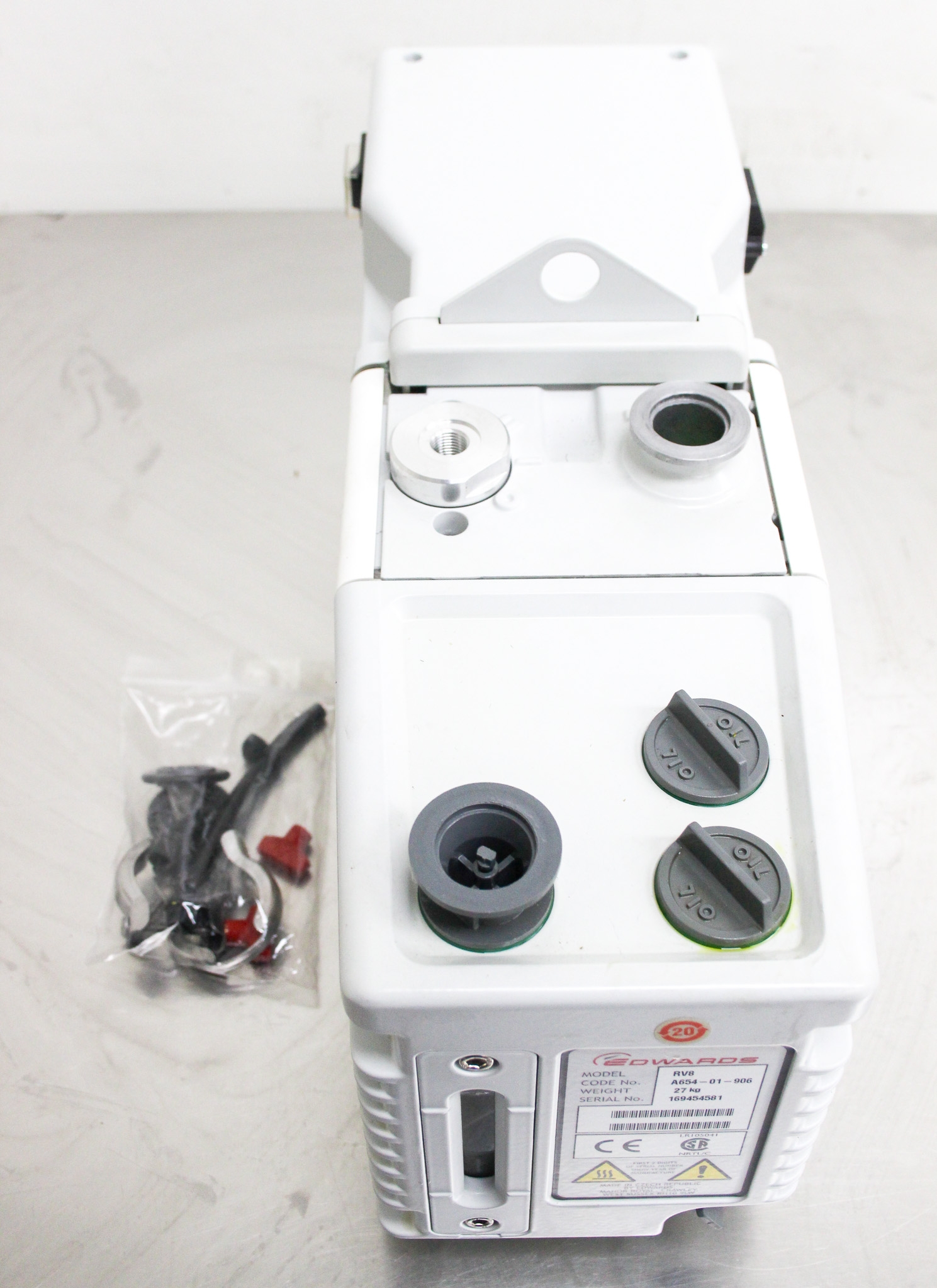 Edwards RV8 Vacuum Pump Two Stage 10 m3/hr Rotary Vane Industrial Applications