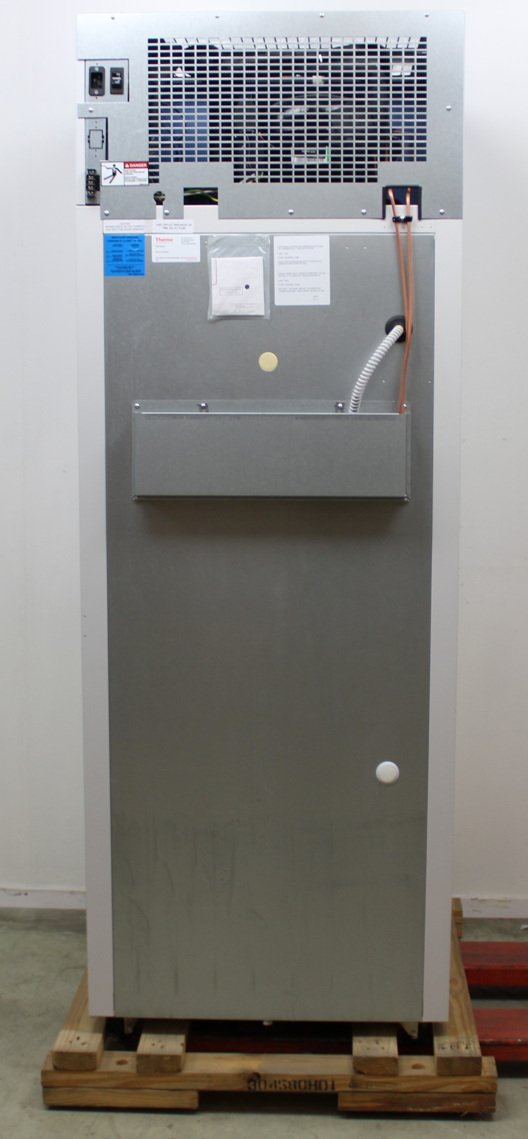 Thermo REL2304V Refrigerator 23.3 CU. FT. Cold Storage Unit, Used VG