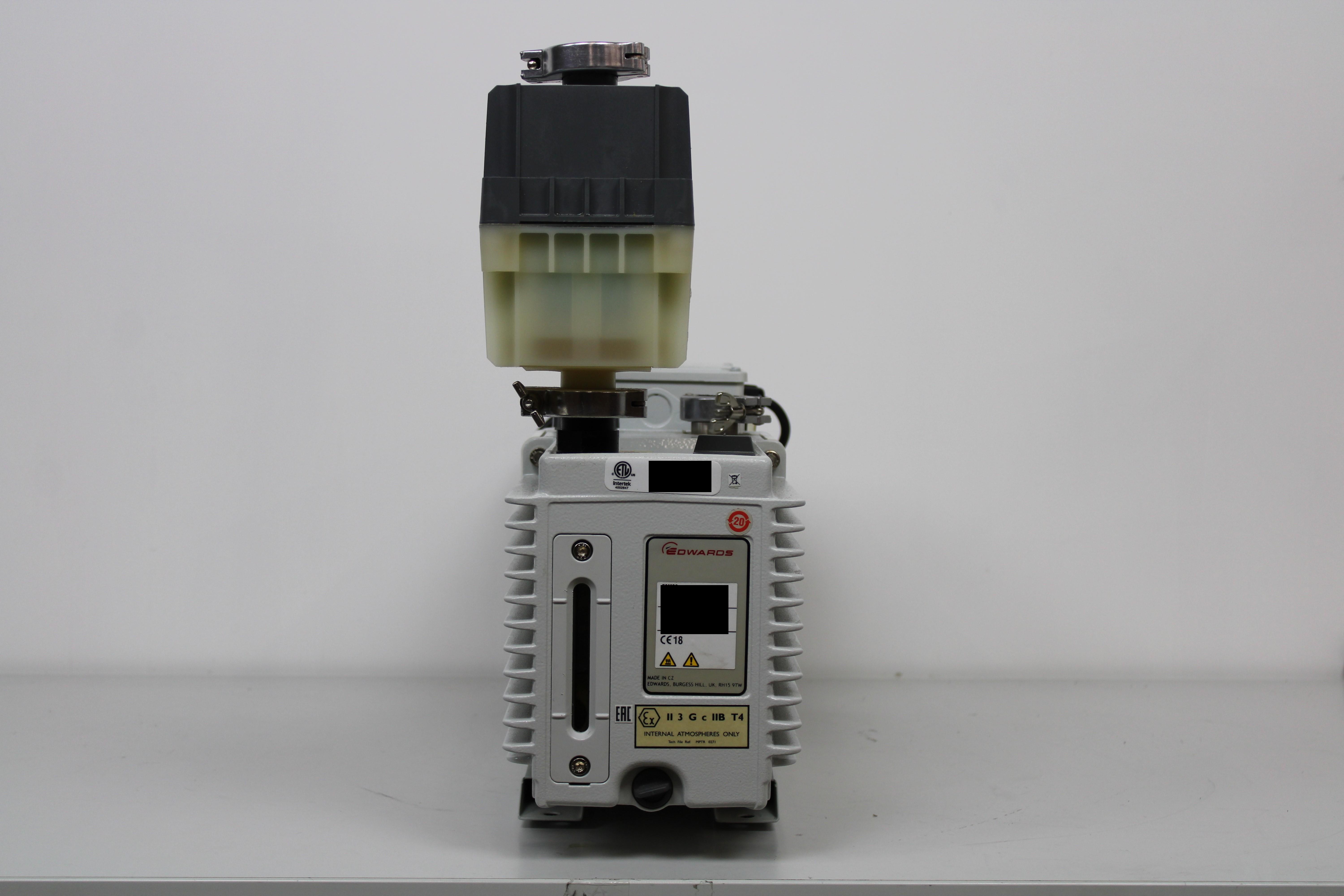 Edwards E2M30 Rotary Vane Vacuum Pump 11.4 CFM, 120V/220V, Used