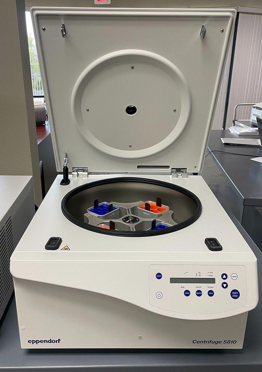 Eppendorf 5810 Benchtop Centrifuge