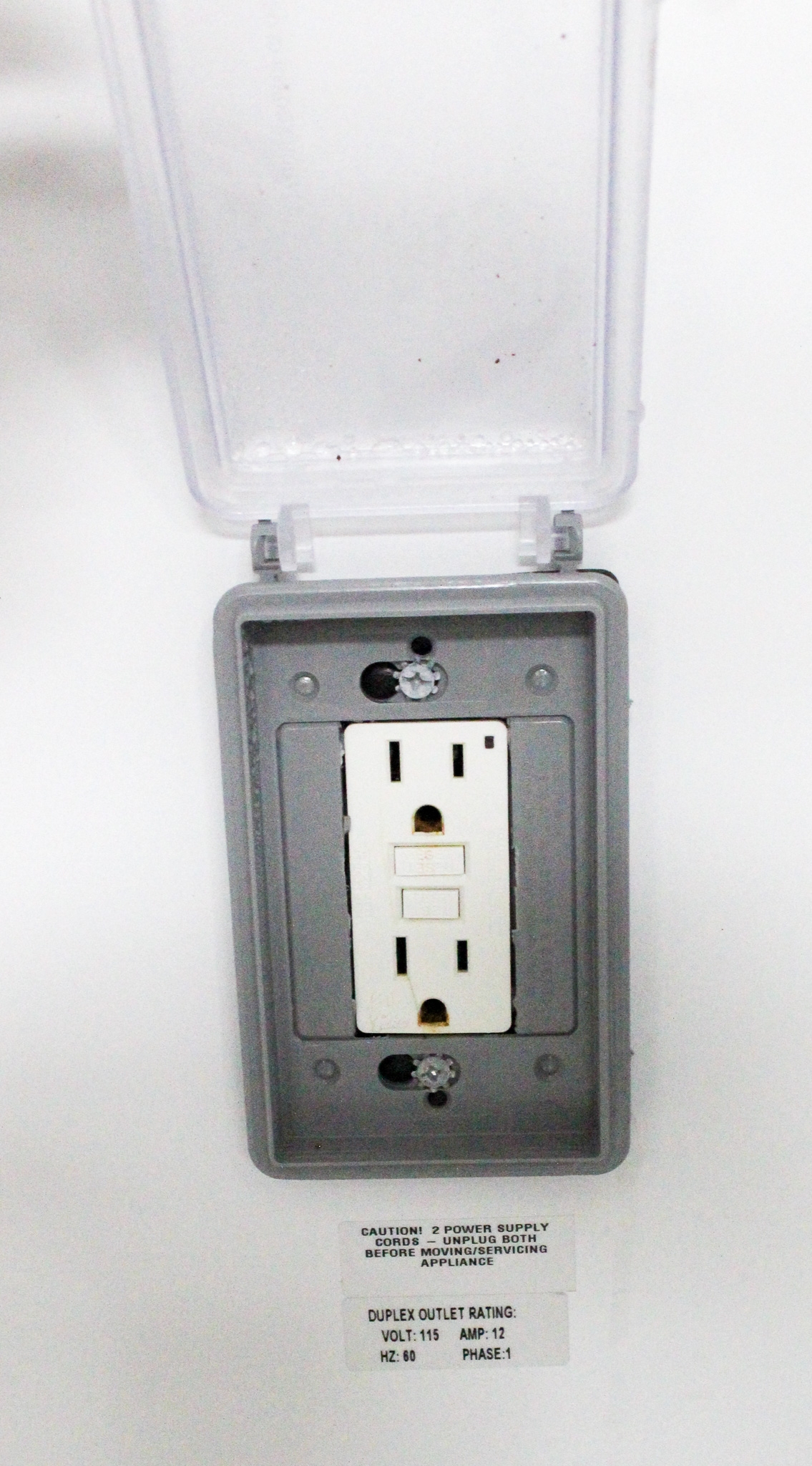 True GDM-49-LD Refrigerator Merchandiser Dual Swing Doors LED Display 38F