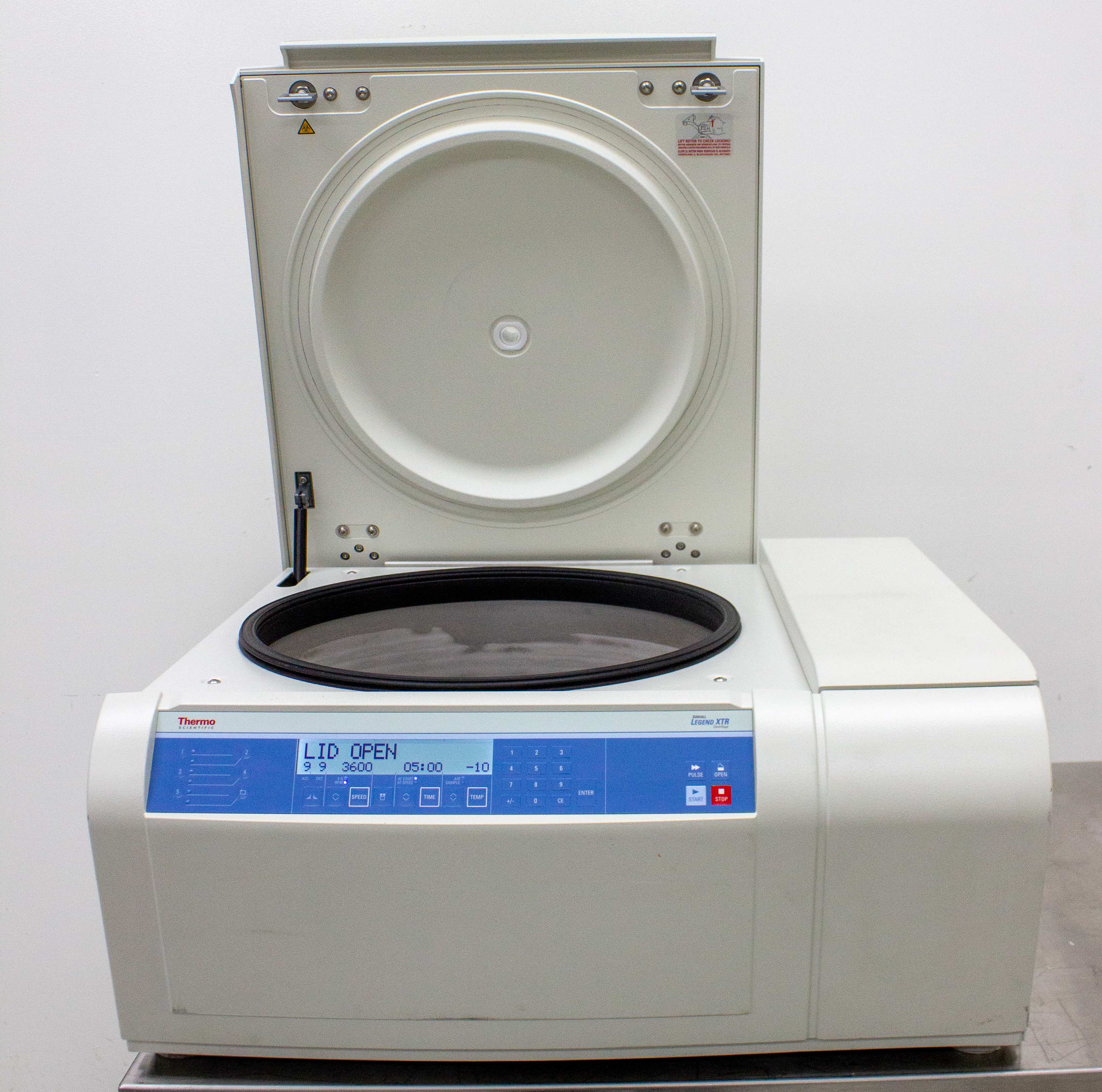 Thermo Sorvall Legend XTR Centrifuge Refrigerated 15,200RPM -10C Temp