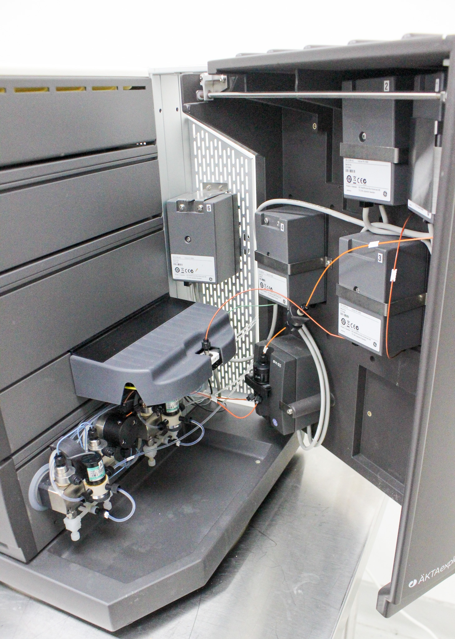 GE AKTAexplorer FPLC System Liquid Chromatography 100ml/min 30-Day Warranty
