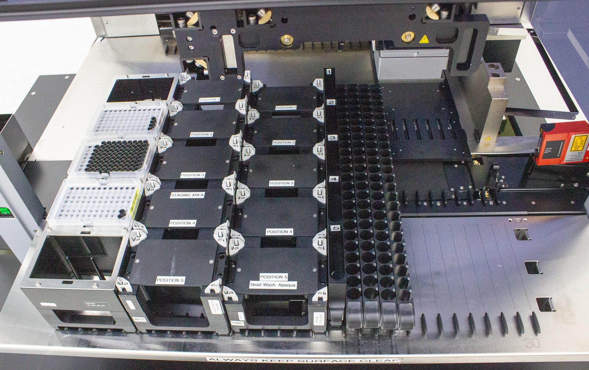 Hamilton Microlab STARlet Liquid Handler Automated Pipettor Includes Computer