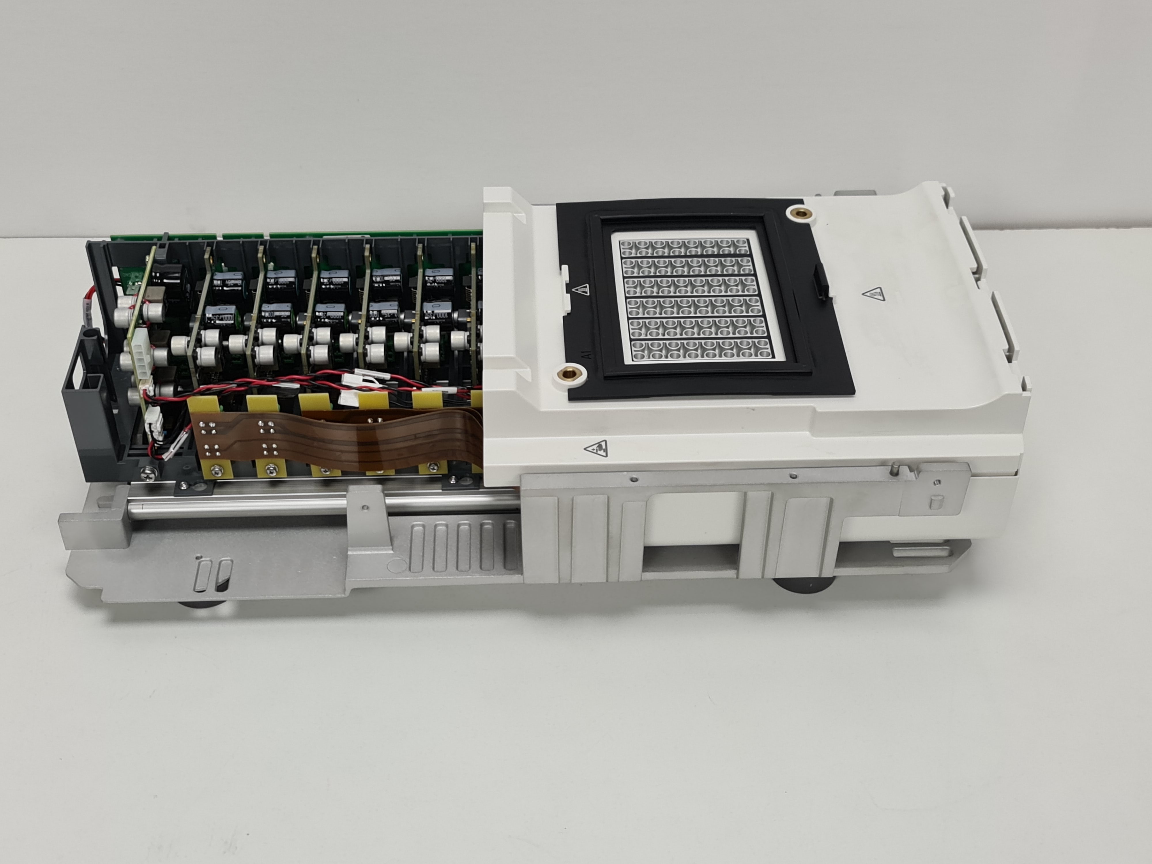 ABI A29435 Service Assembly Block For PCR 96-Well APTN Lab Equipment