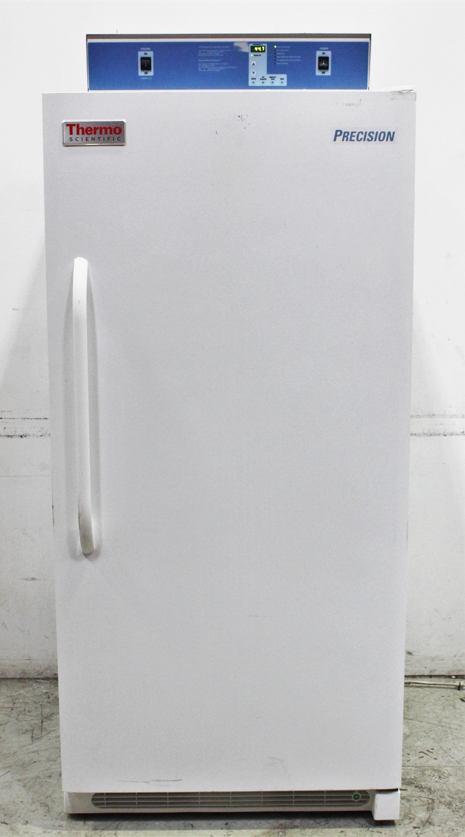 Thermo PR505755R Refrigerated Incubator 20 cu. ft. -10C to 50C Temperature Control