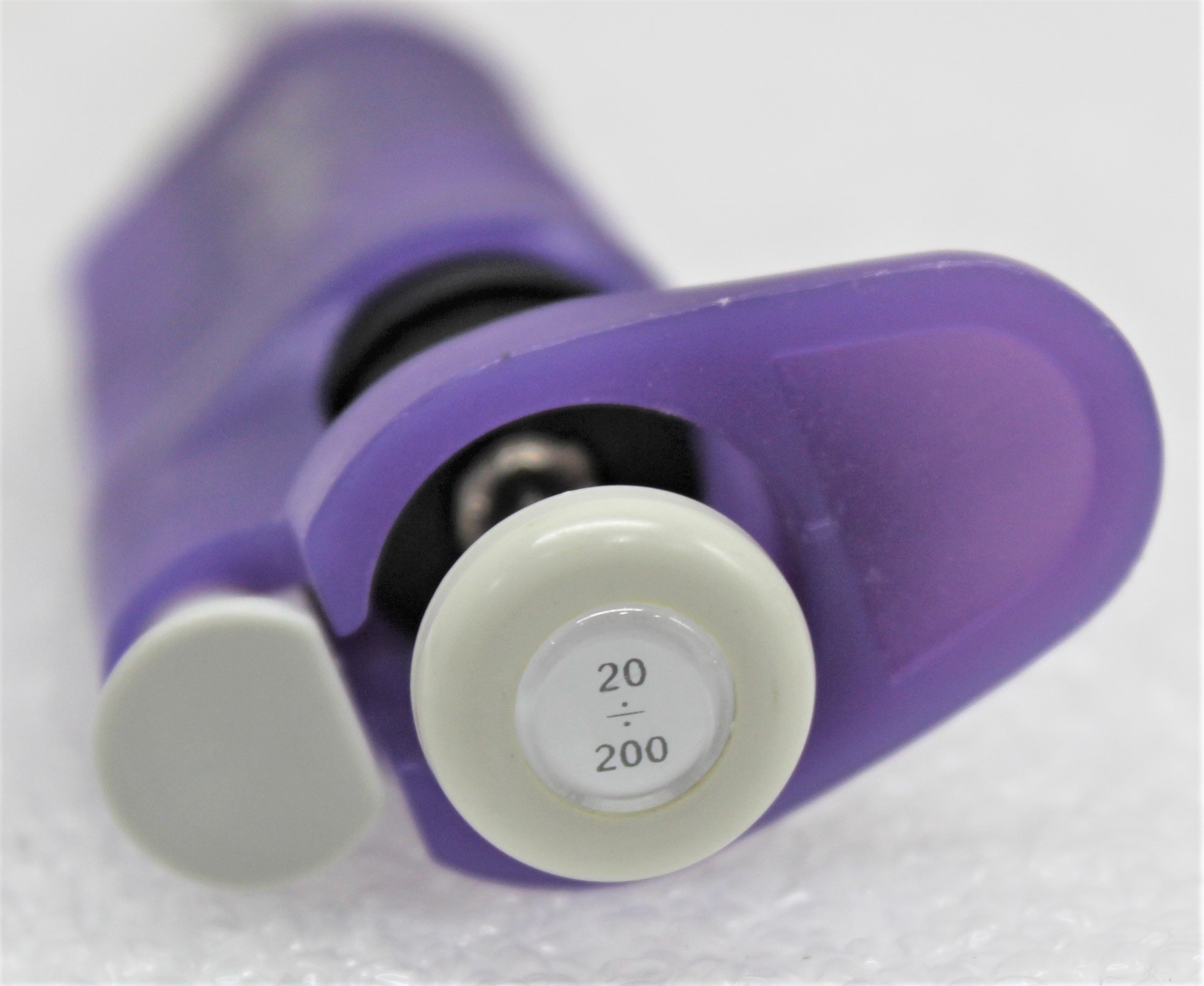 GeneMate Single-Channel 20/200uL Pipettor VG Condition Fully Autoclavable