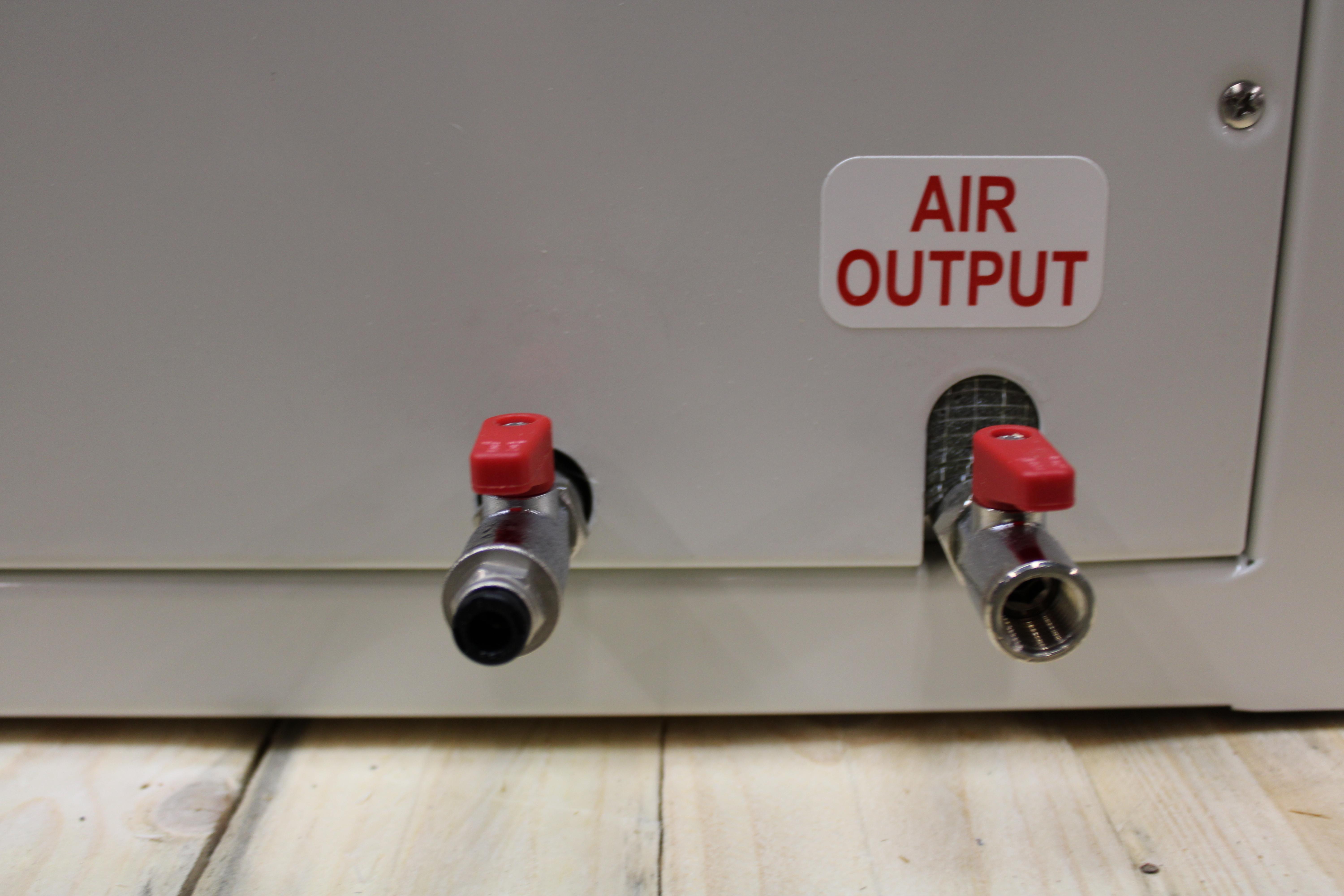 Werther International 2/50/379D Oil-Less Compressor Quiet 56 dB/A 230V