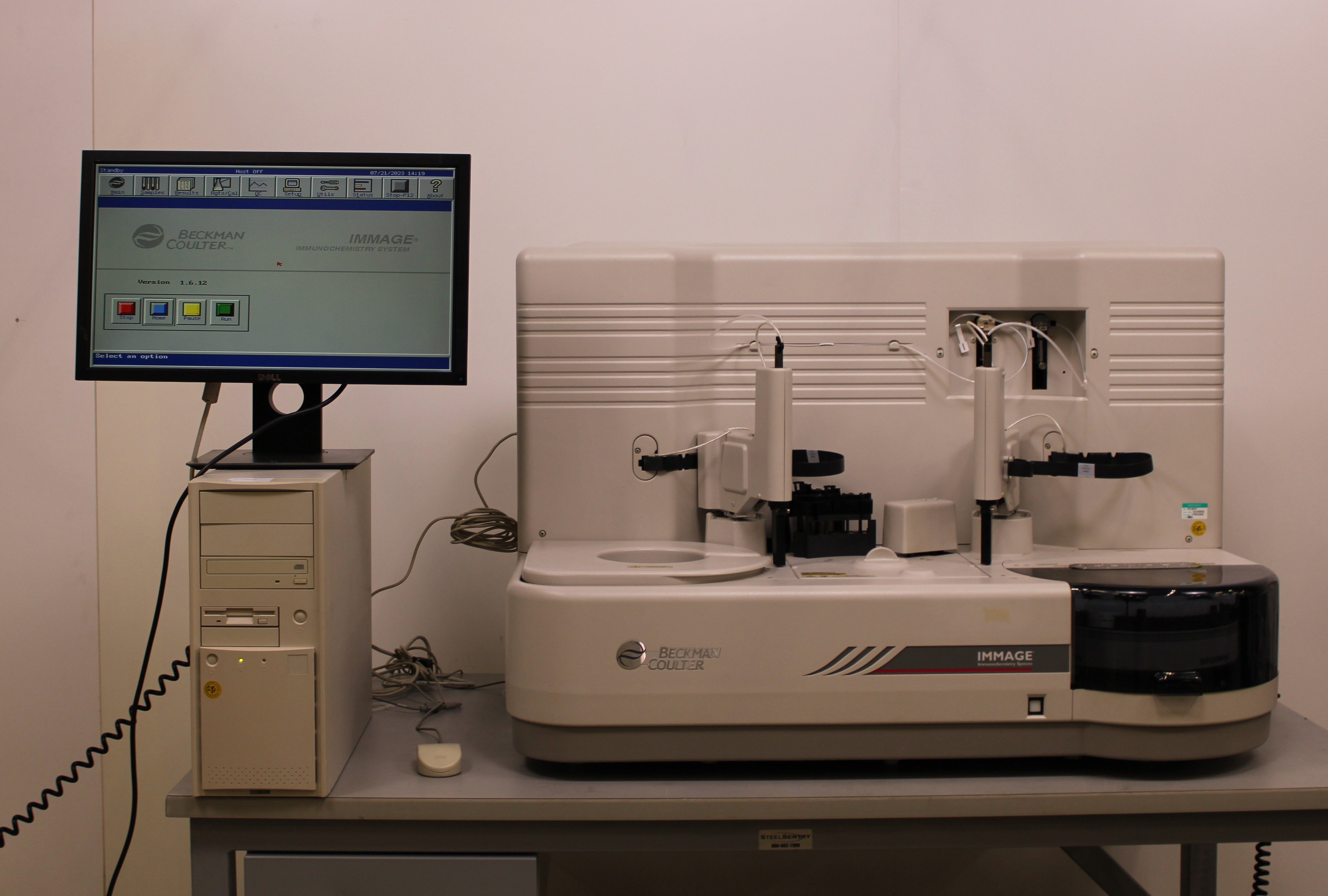 Beckman Coulter Immage 4700 Immunochemistry Analyzer Includes Computer