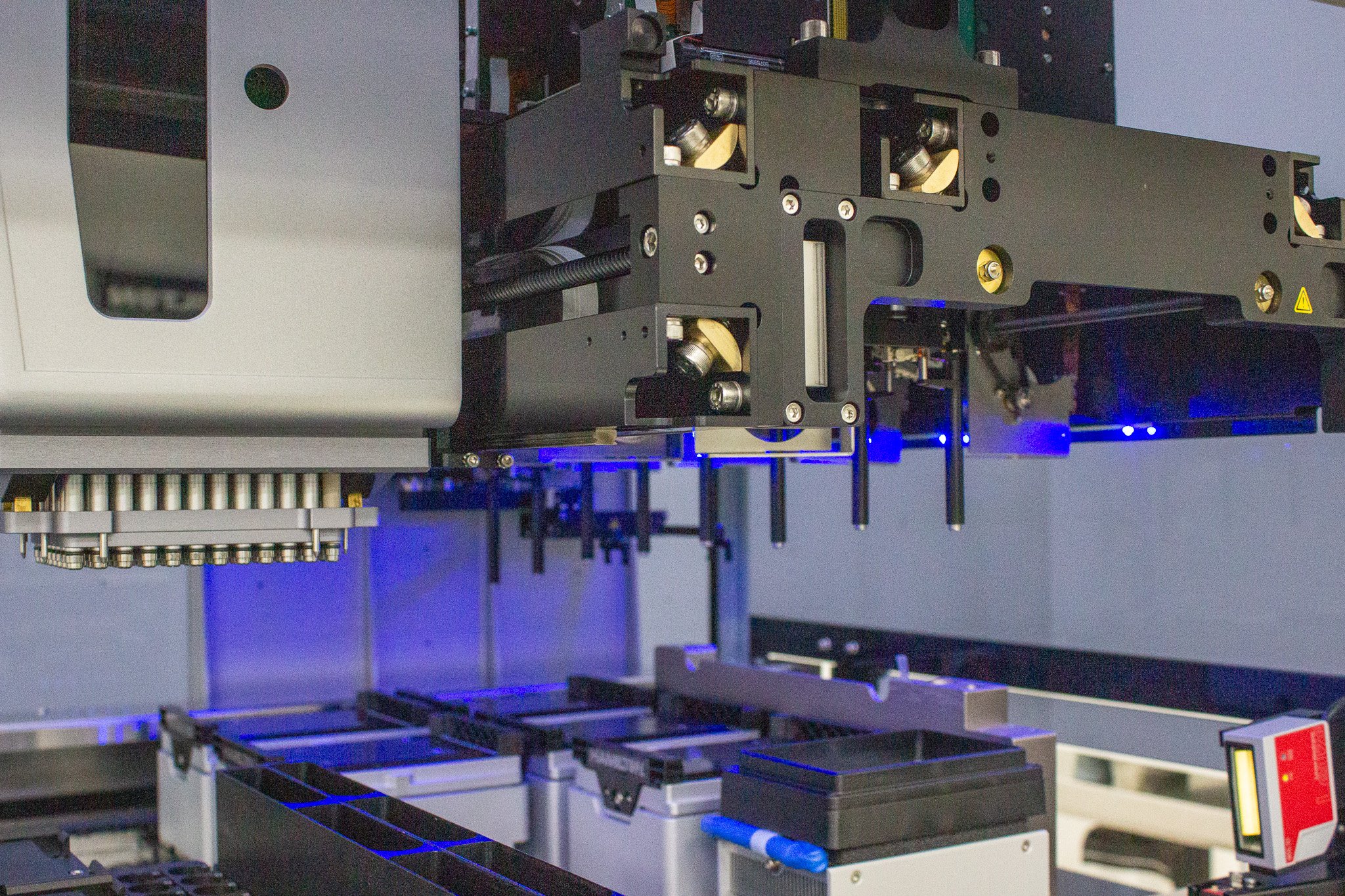 Hamilton Microlab Star Automated Liquid Handler Includes Software Use