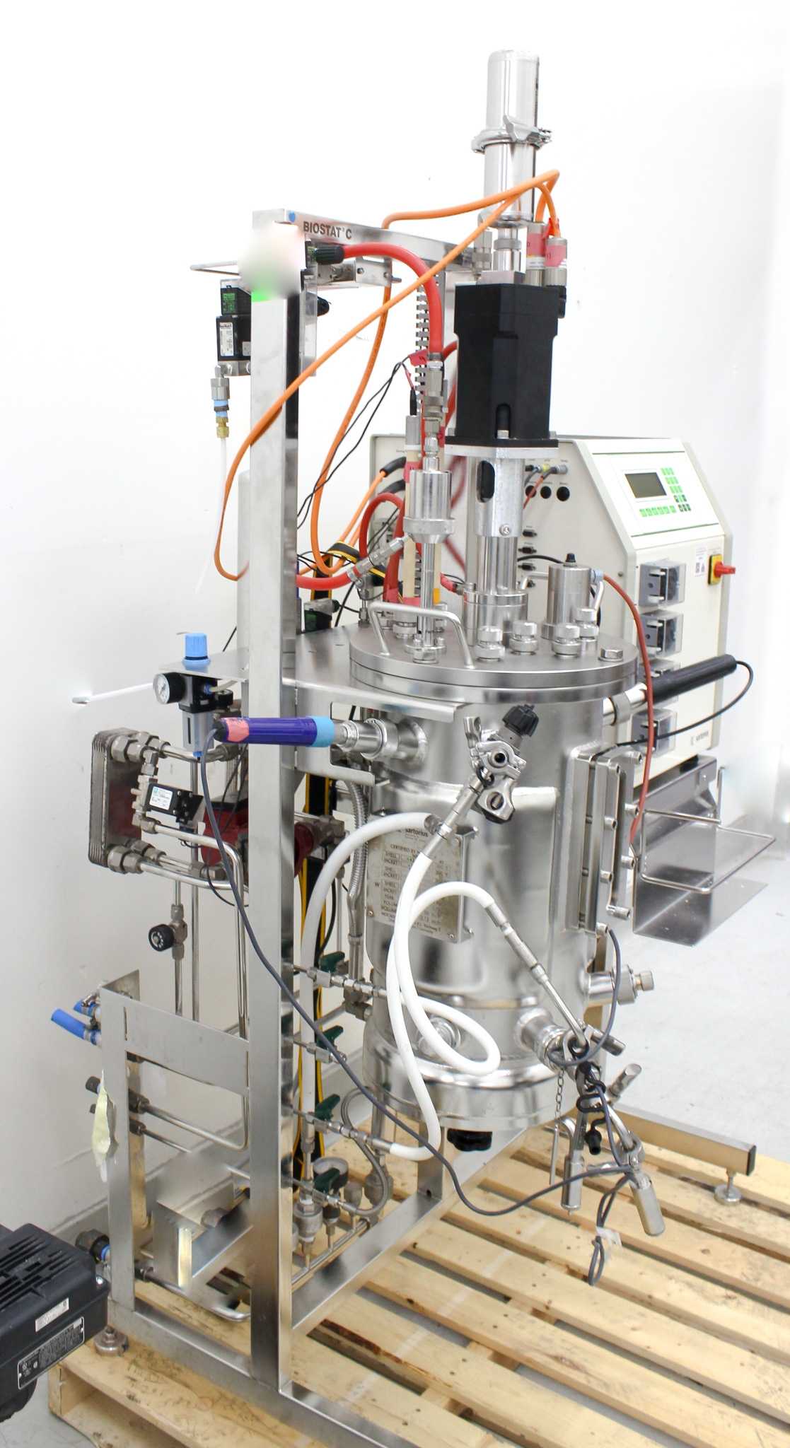 Sartorius Biostat C Bioreactor System with Chiller/Boiler Functionality