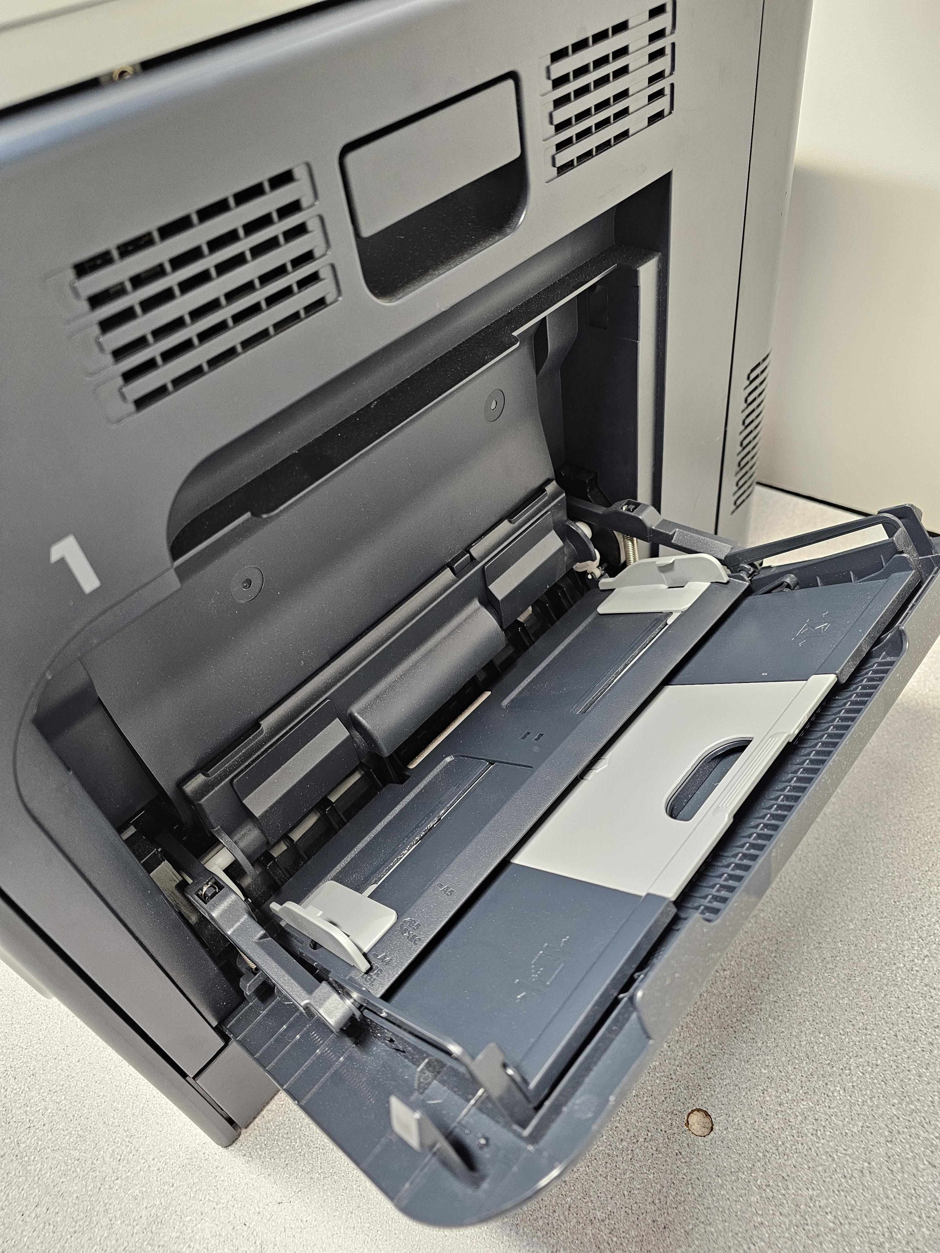 HP CF082A Laser Printer FCC Class A Device 120V 60Hz