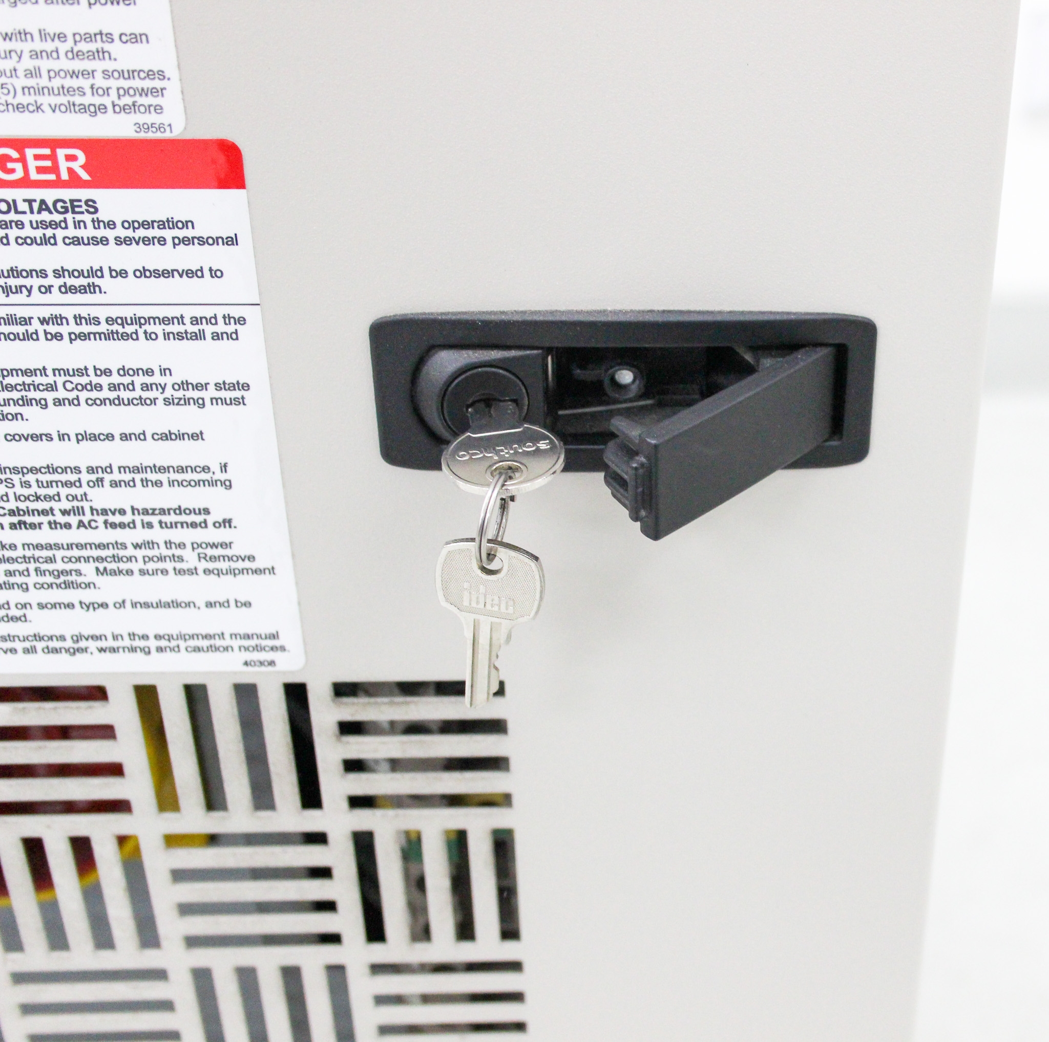 Toshiba 4200FA UPS C42F3F150XAMBN 15kVA Continuous Power Supply Unit