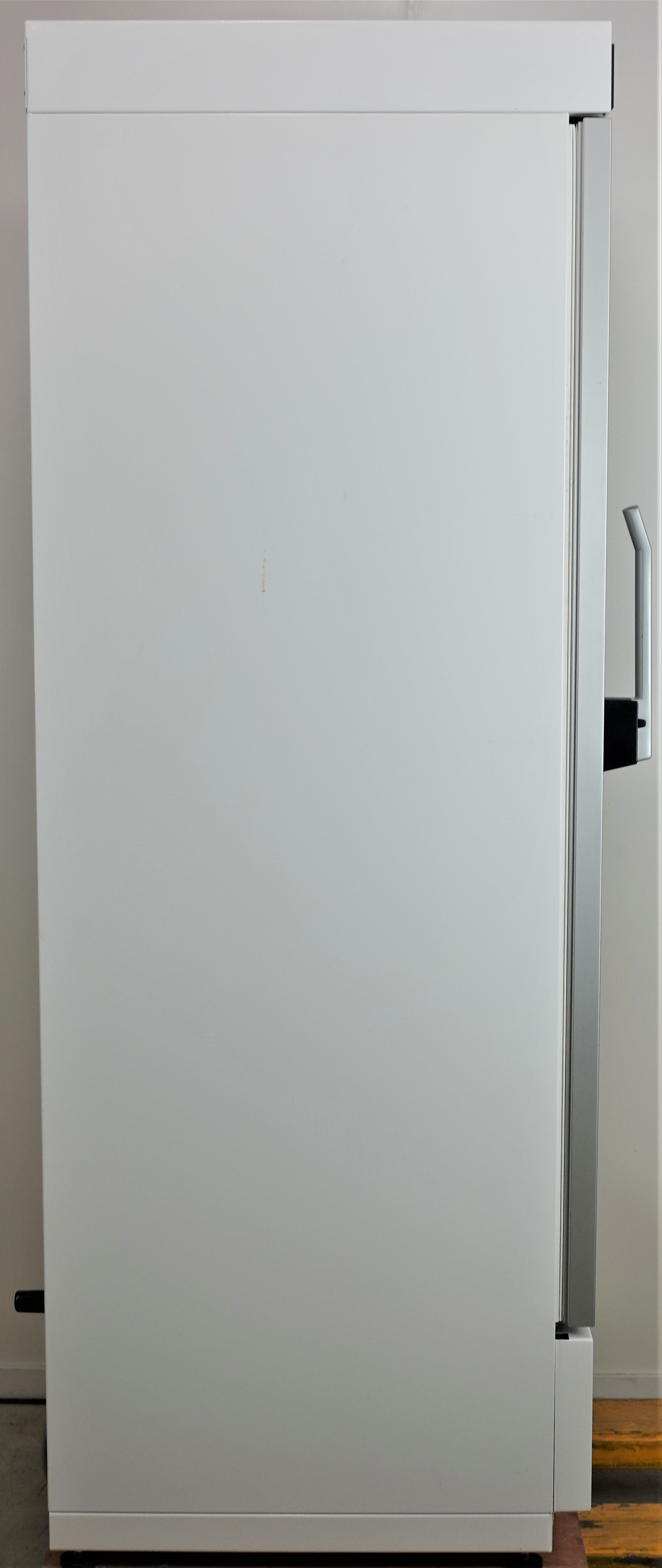 Kirsch LABEX-468 Pro-Active Explosion Proof Refrigerator 460L, 0-15C