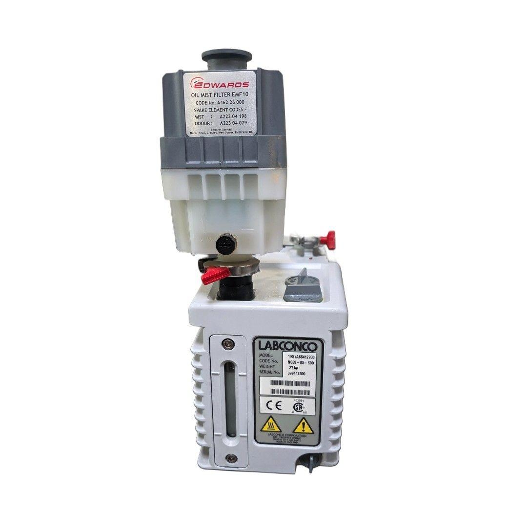 Labconco Freeze Dry System Free Zone Triad with Vacuum Pump. 