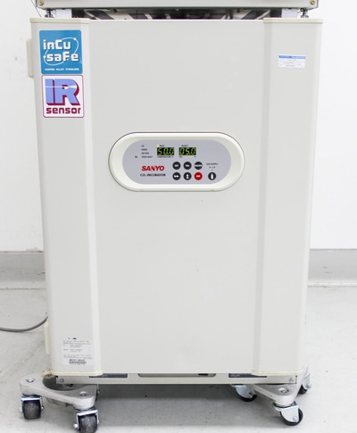 Sanyo MCO-18AIC CO2 Incubator Direct Heat 170L Capacity USA Made