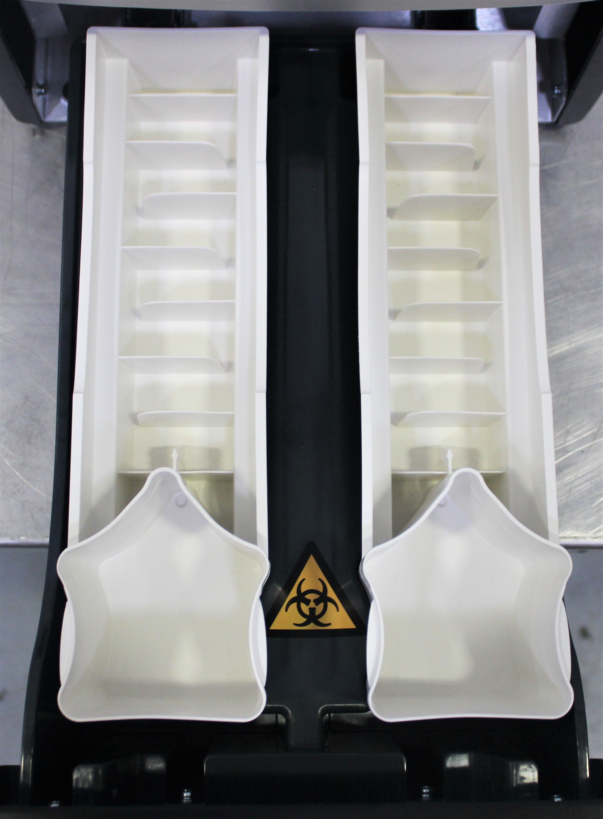 Invitrogen MC1001R BenchPro 2100 DNA Purification System High Yield