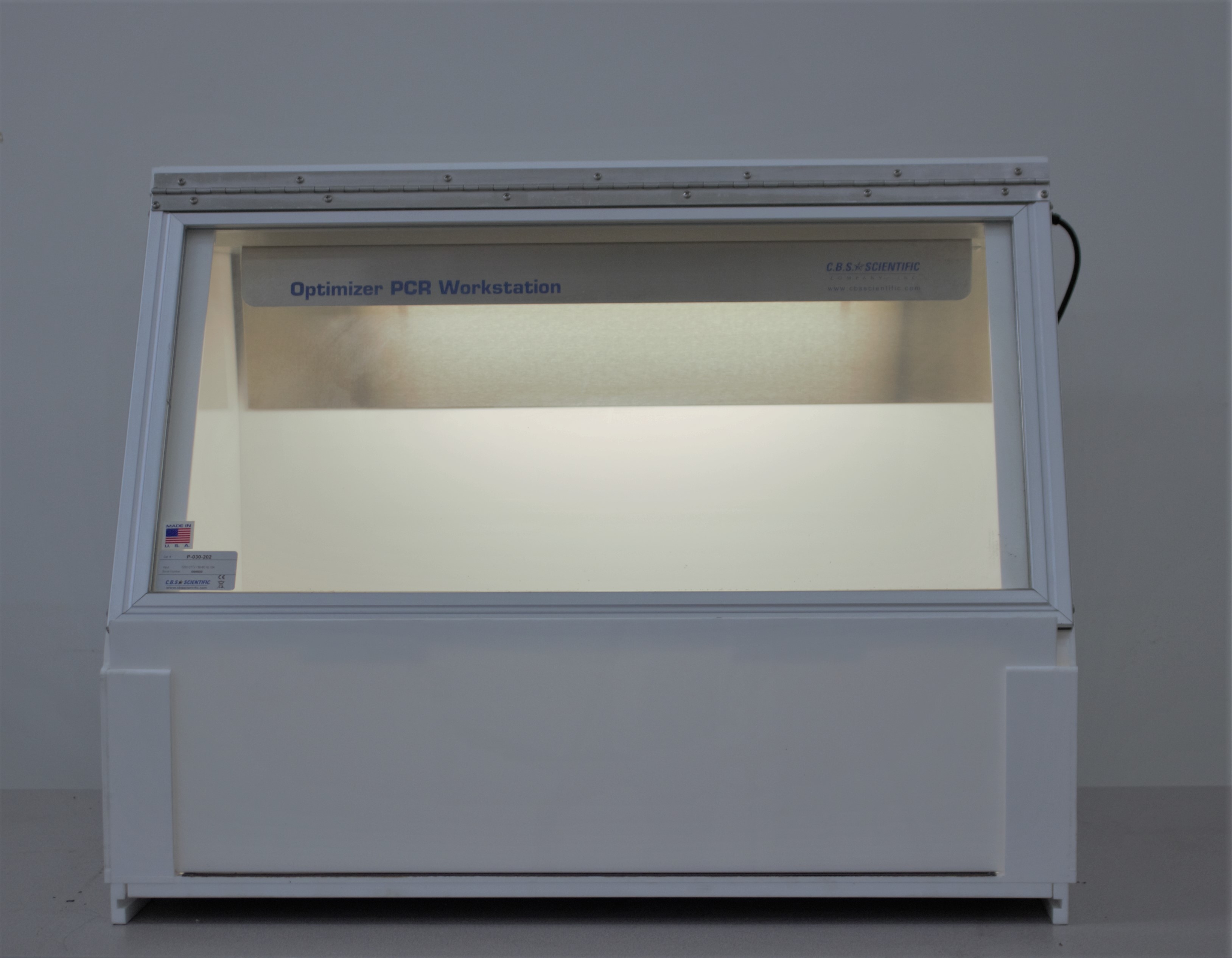 C.B.S. Scientific PCR Workstation P-030-202 Dual UV Design 254nm Reflection